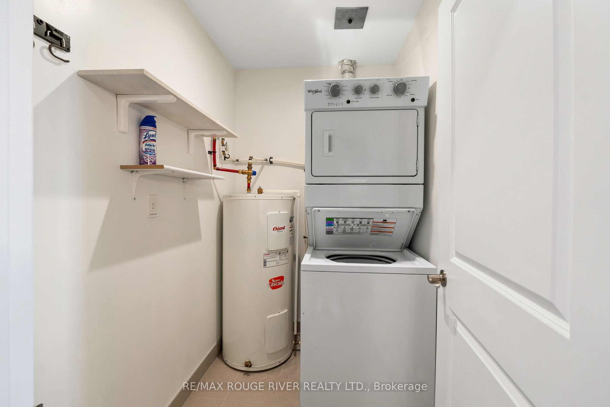 109 King Avenue E 607 Property Photo 12