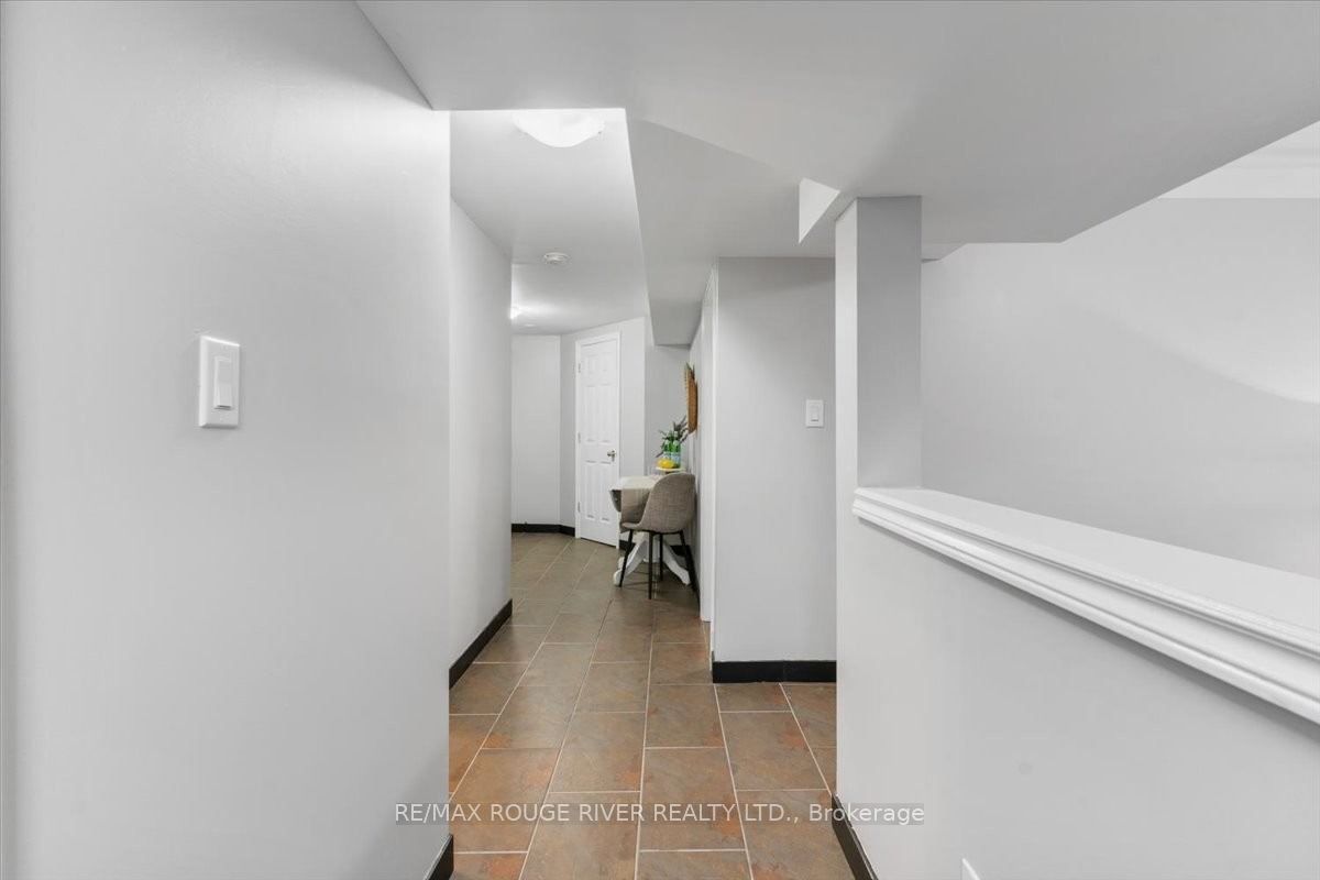 7 Inglis Avenue Bsmt Property Photo 4