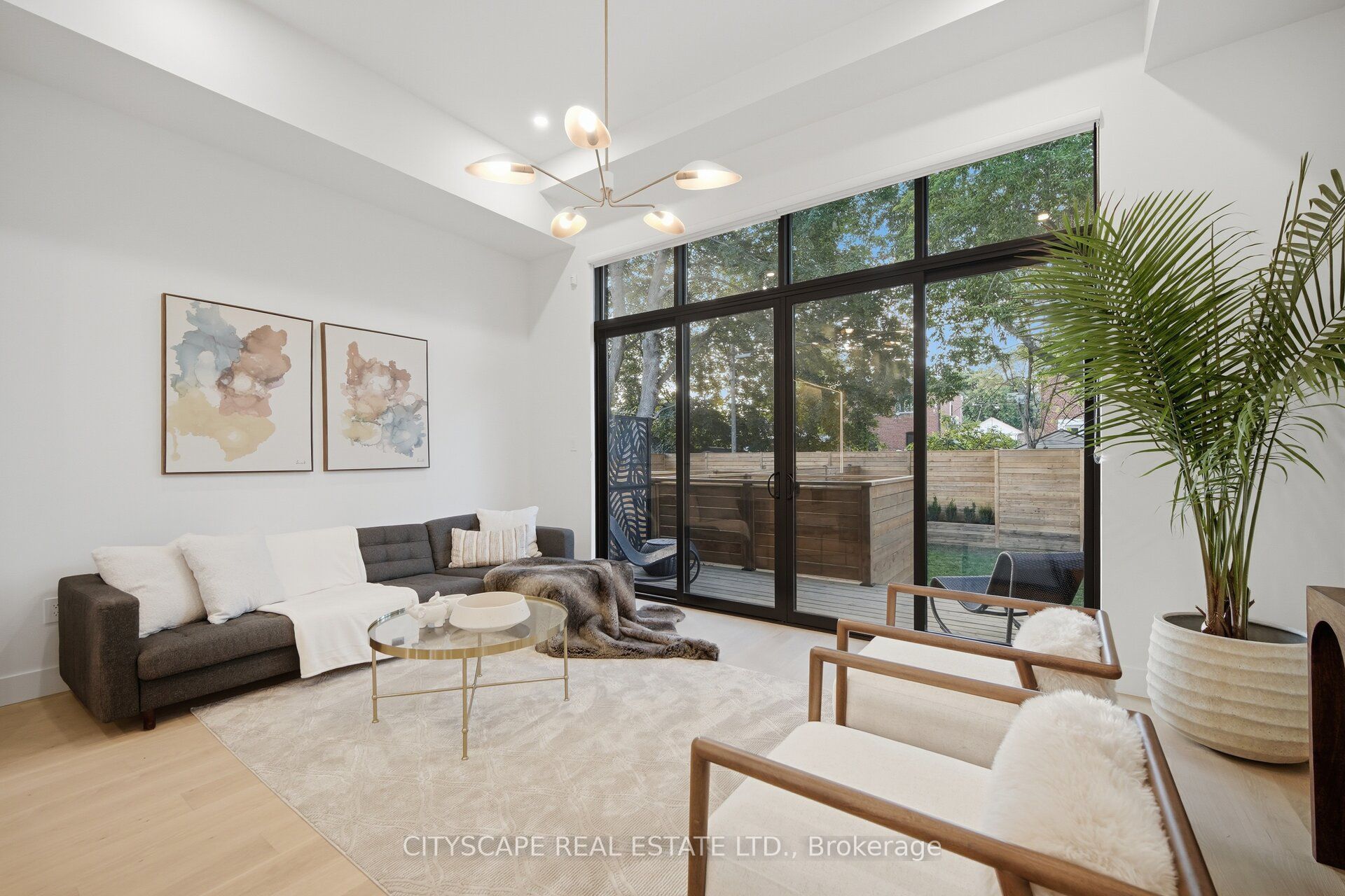 10a Holmstead Avenue Property Photo 10