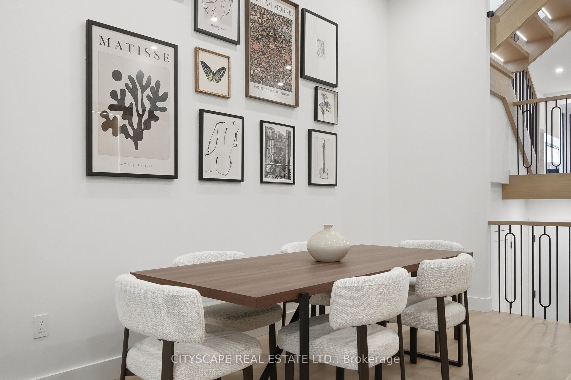 10a Holmstead Avenue Property Photo 13