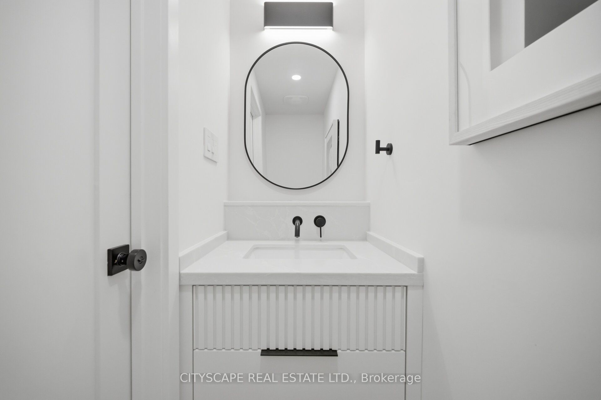 10a Holmstead Avenue Property Photo 19