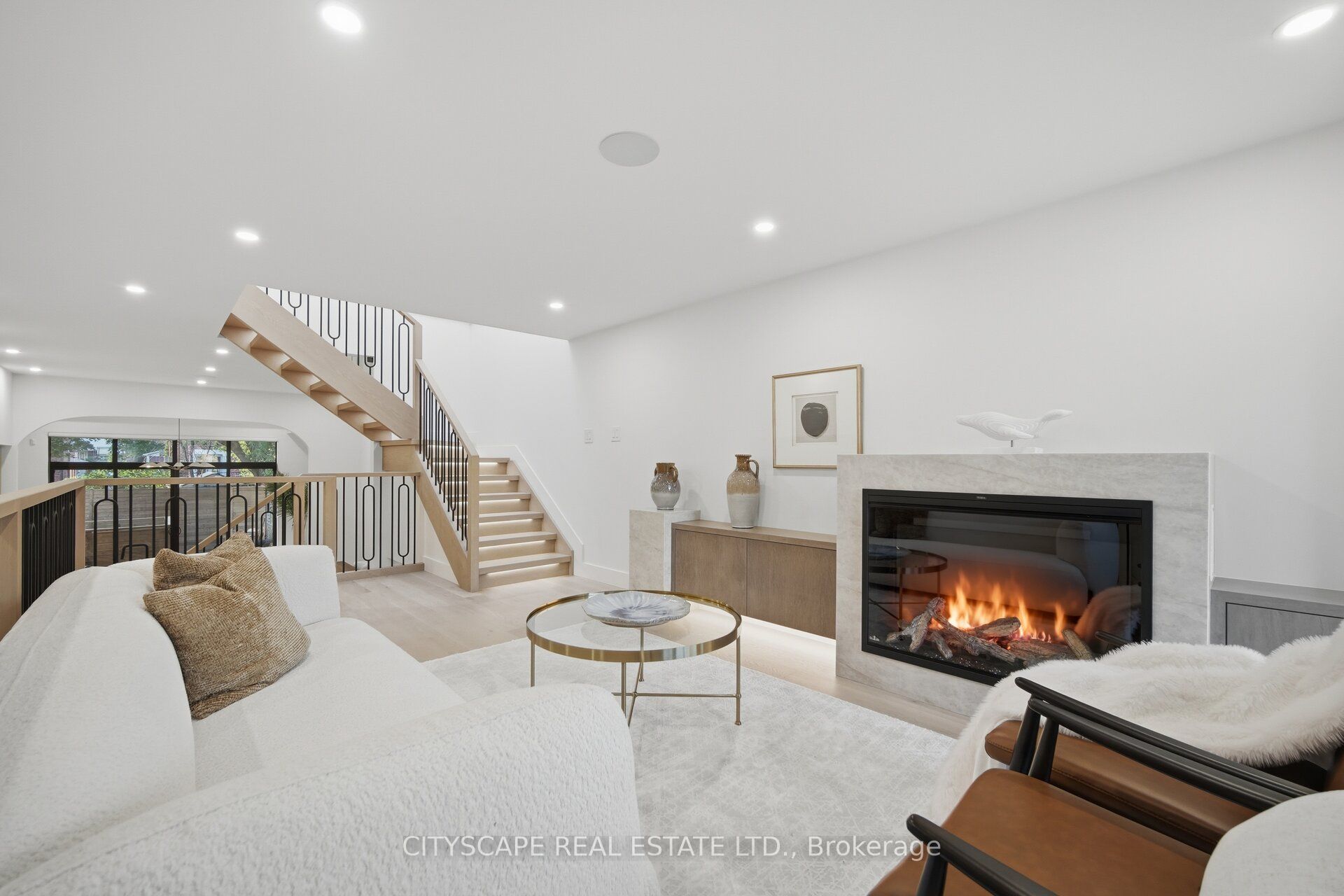 10a Holmstead Avenue Property Photo 22