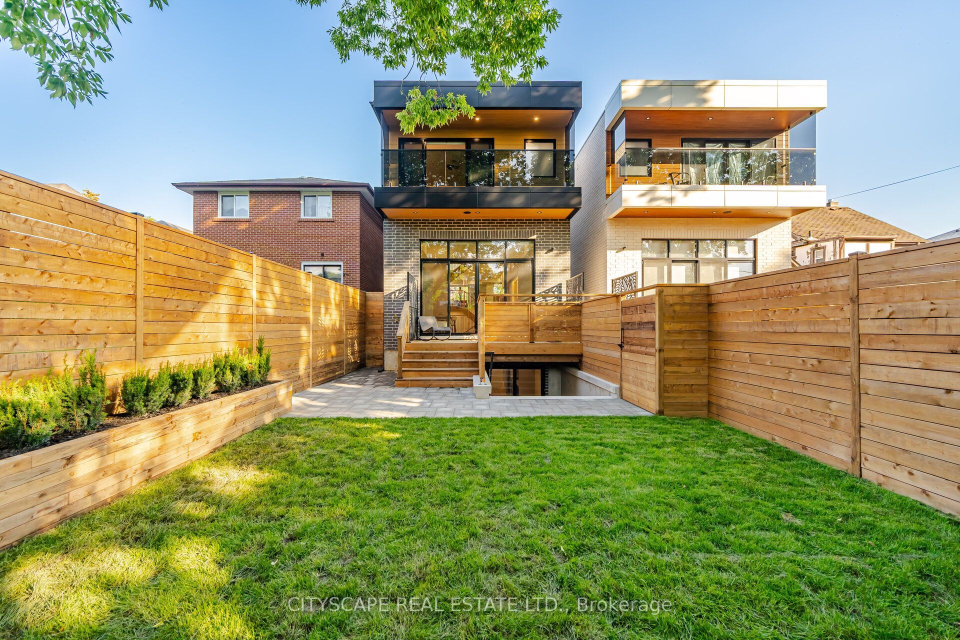 10a Holmstead Avenue Property Photo 46