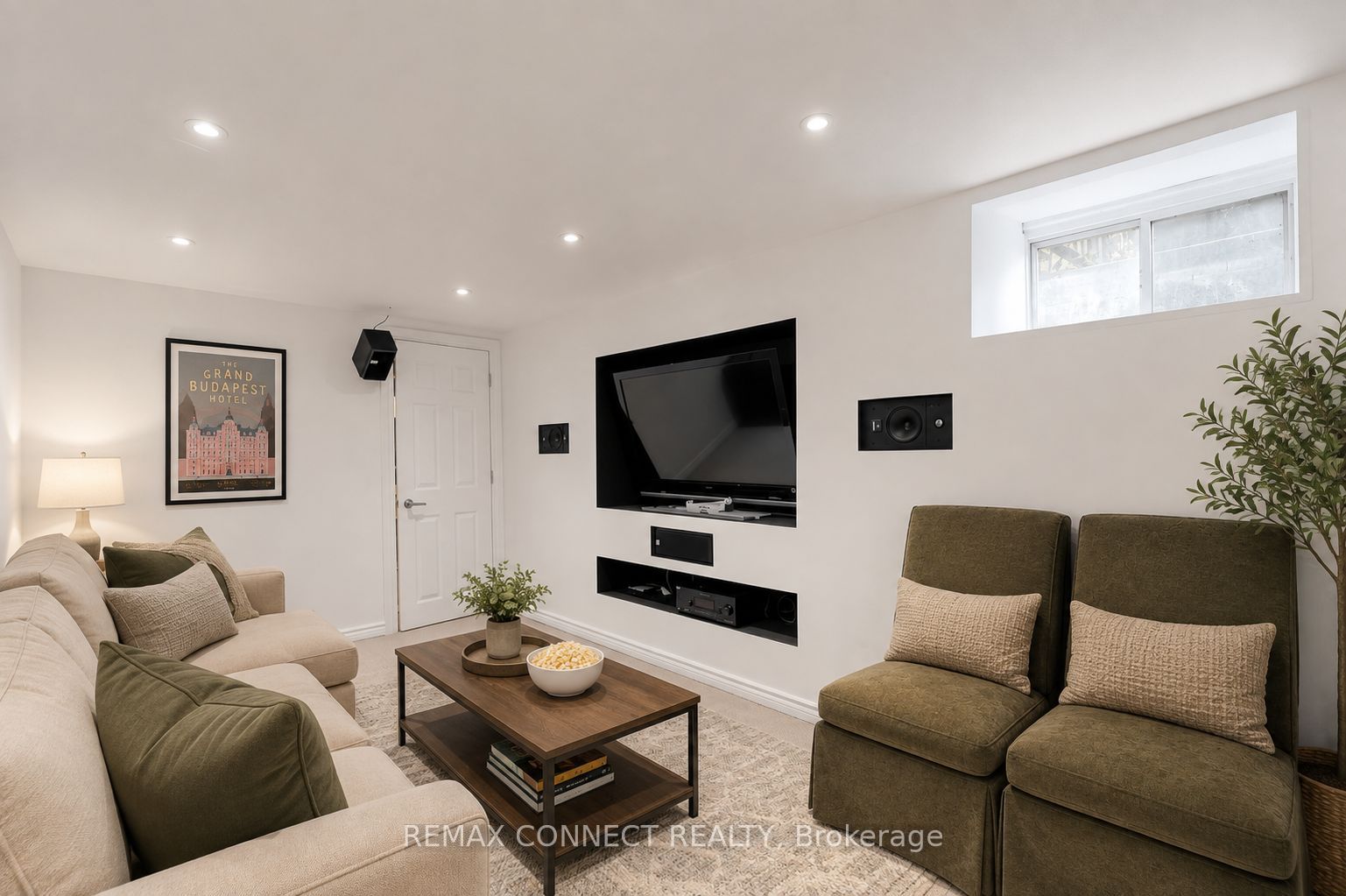 15 Satchell Boulevard Property Photo 24