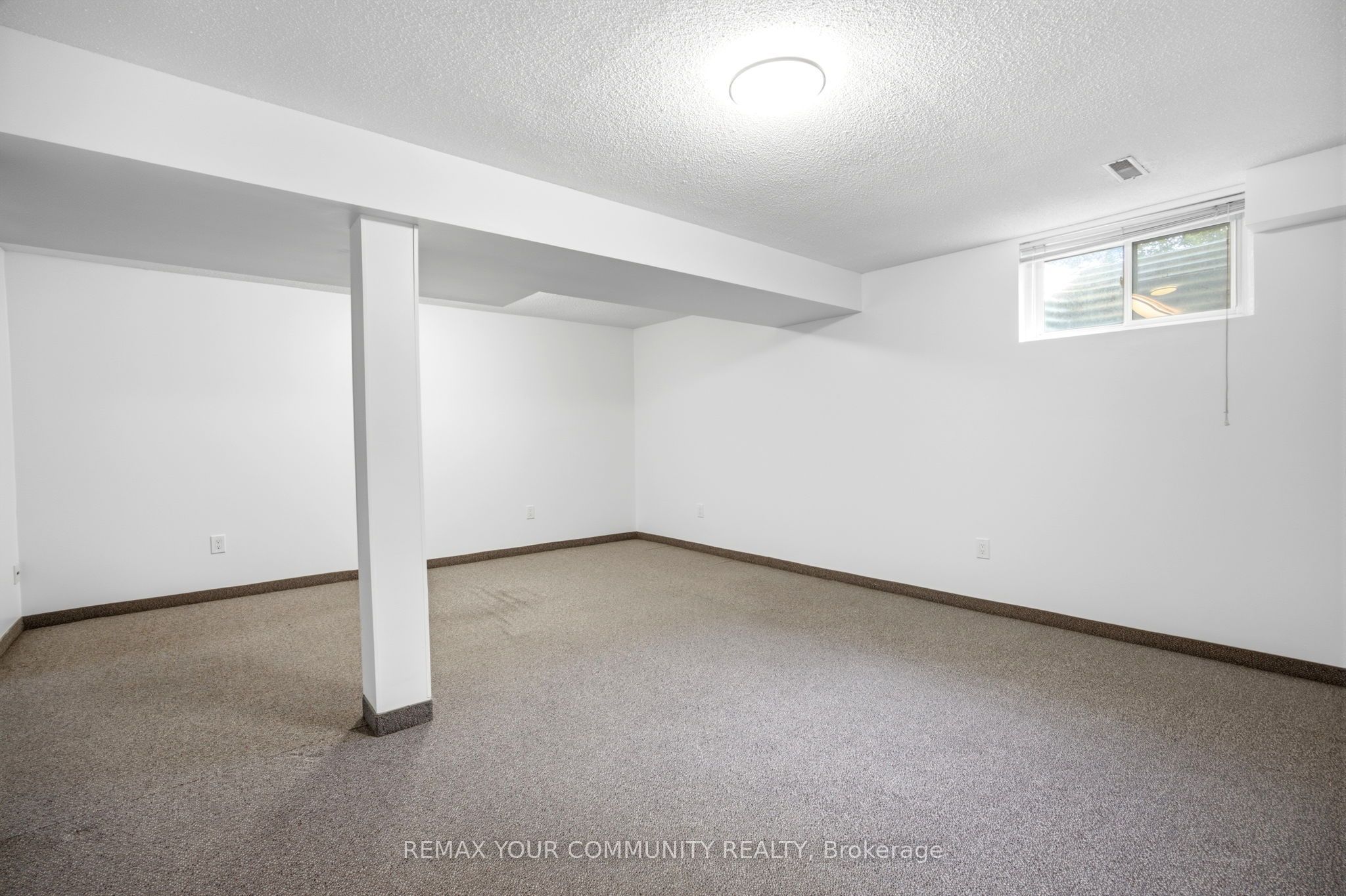 80 Dundalk Drive 32 Property Photo 31