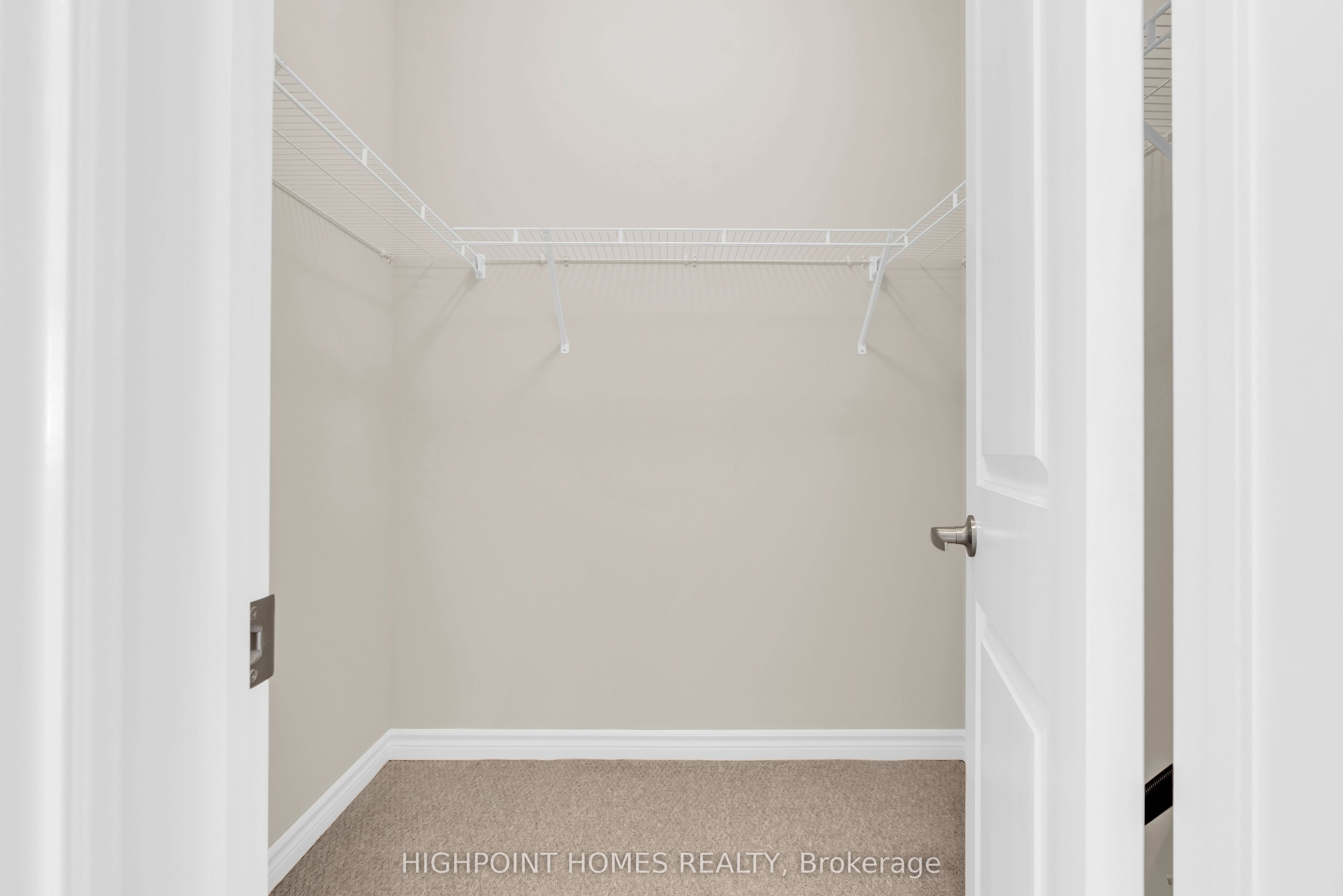 865 Riverside Drive Property Photo 23