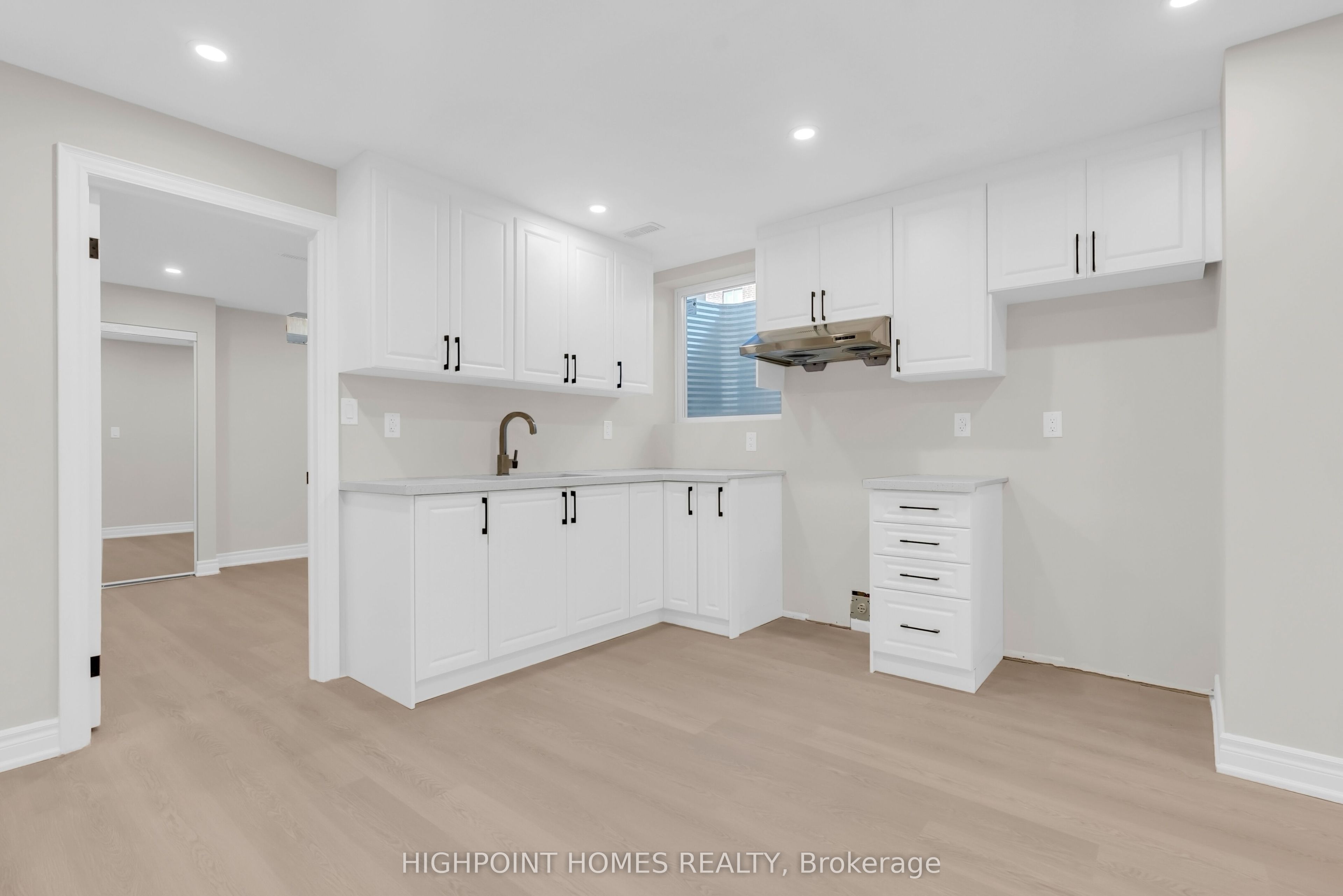 865 Riverside Drive Property Photo 43