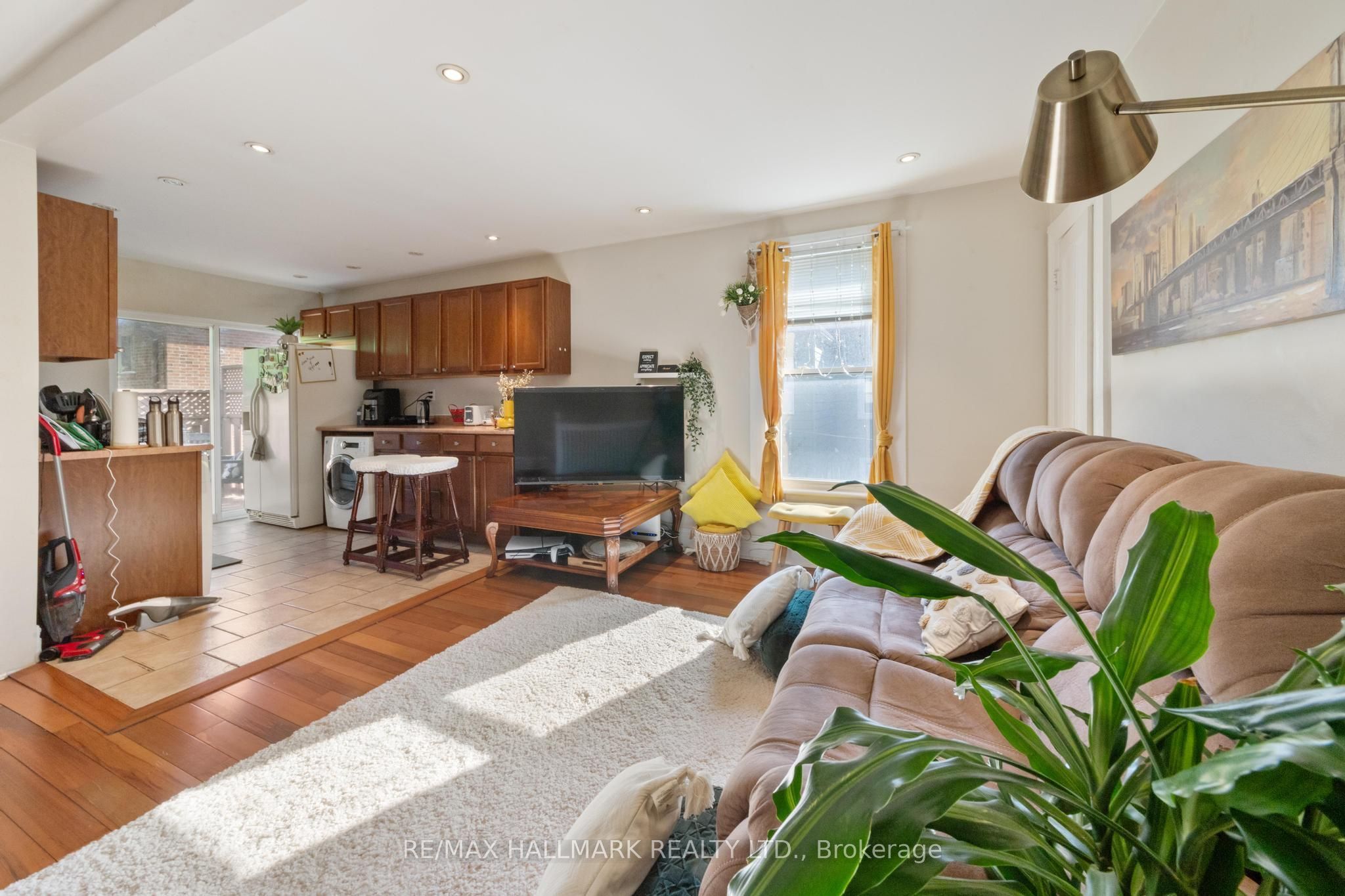 25 Norwood Terrace Property Photo 5
