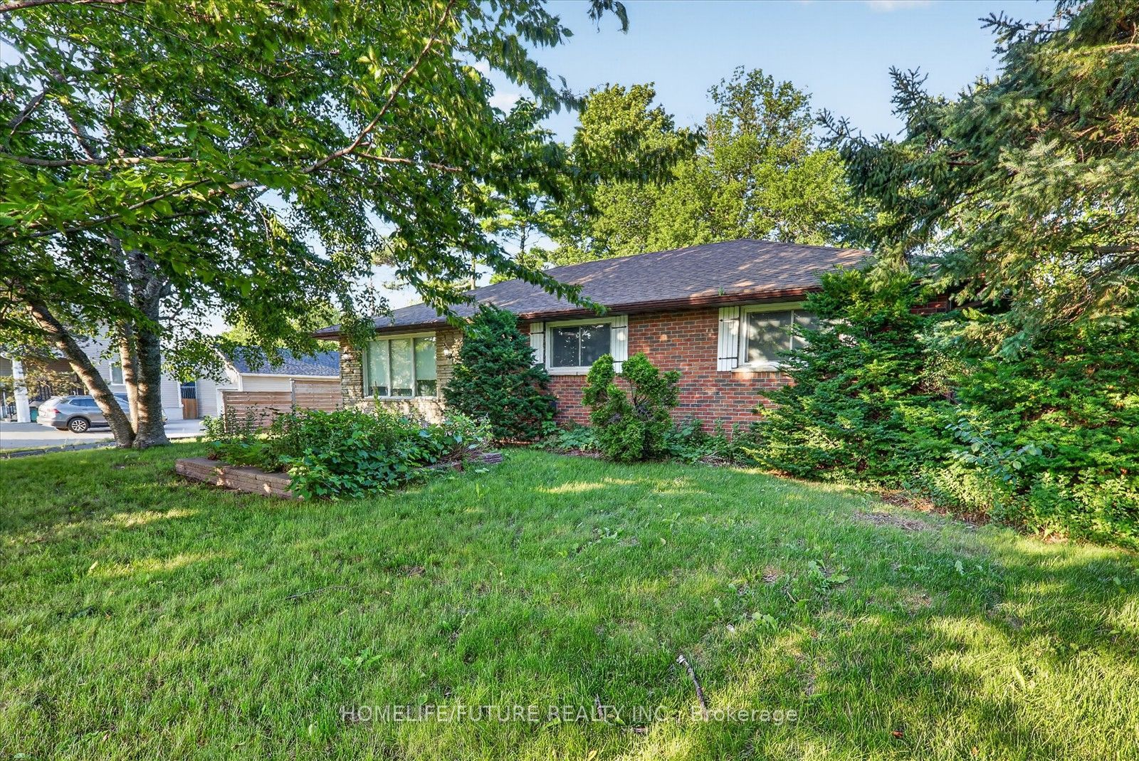 2111 Prestonvale Road Property Photo 3