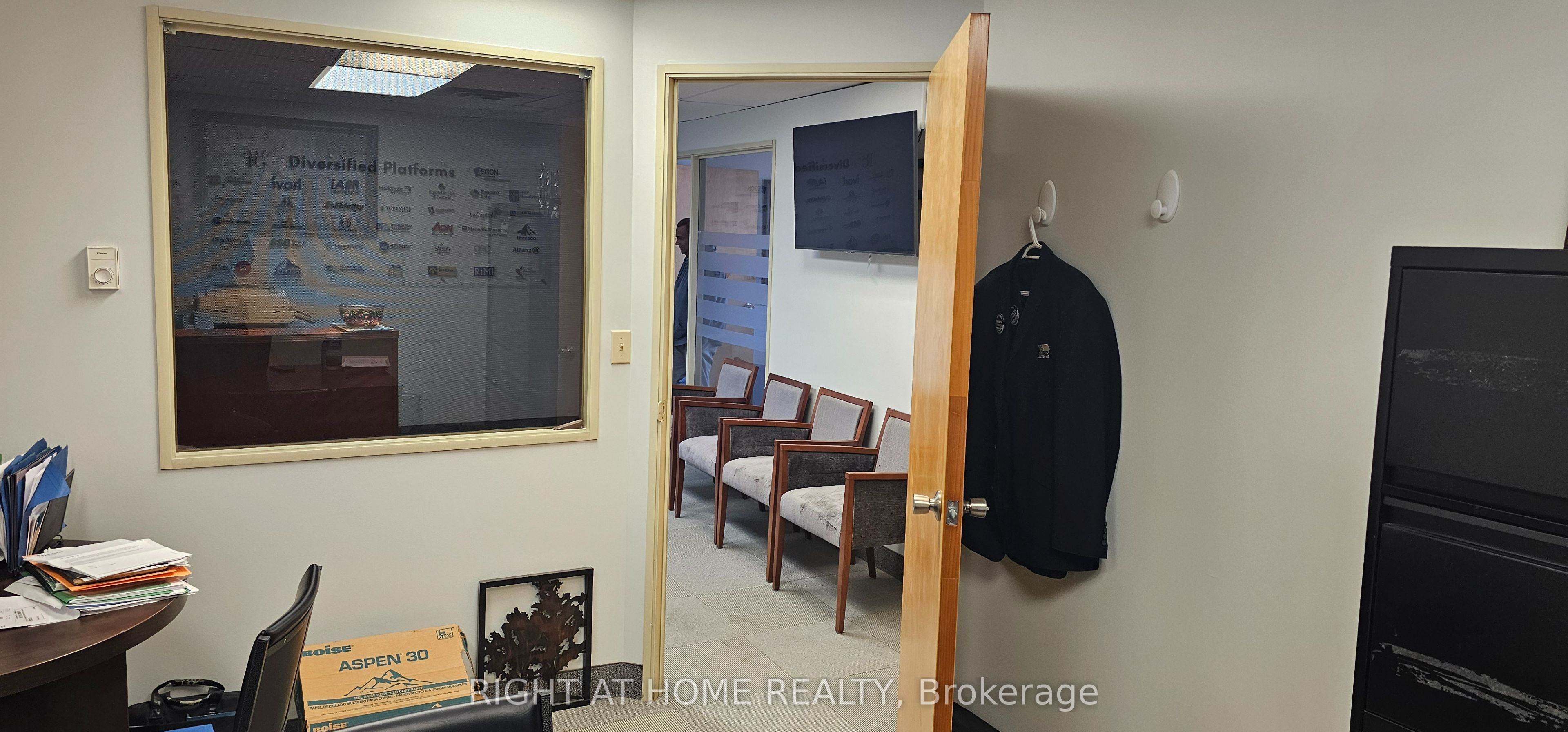 200 Bond Street W 208 Property Photo 9