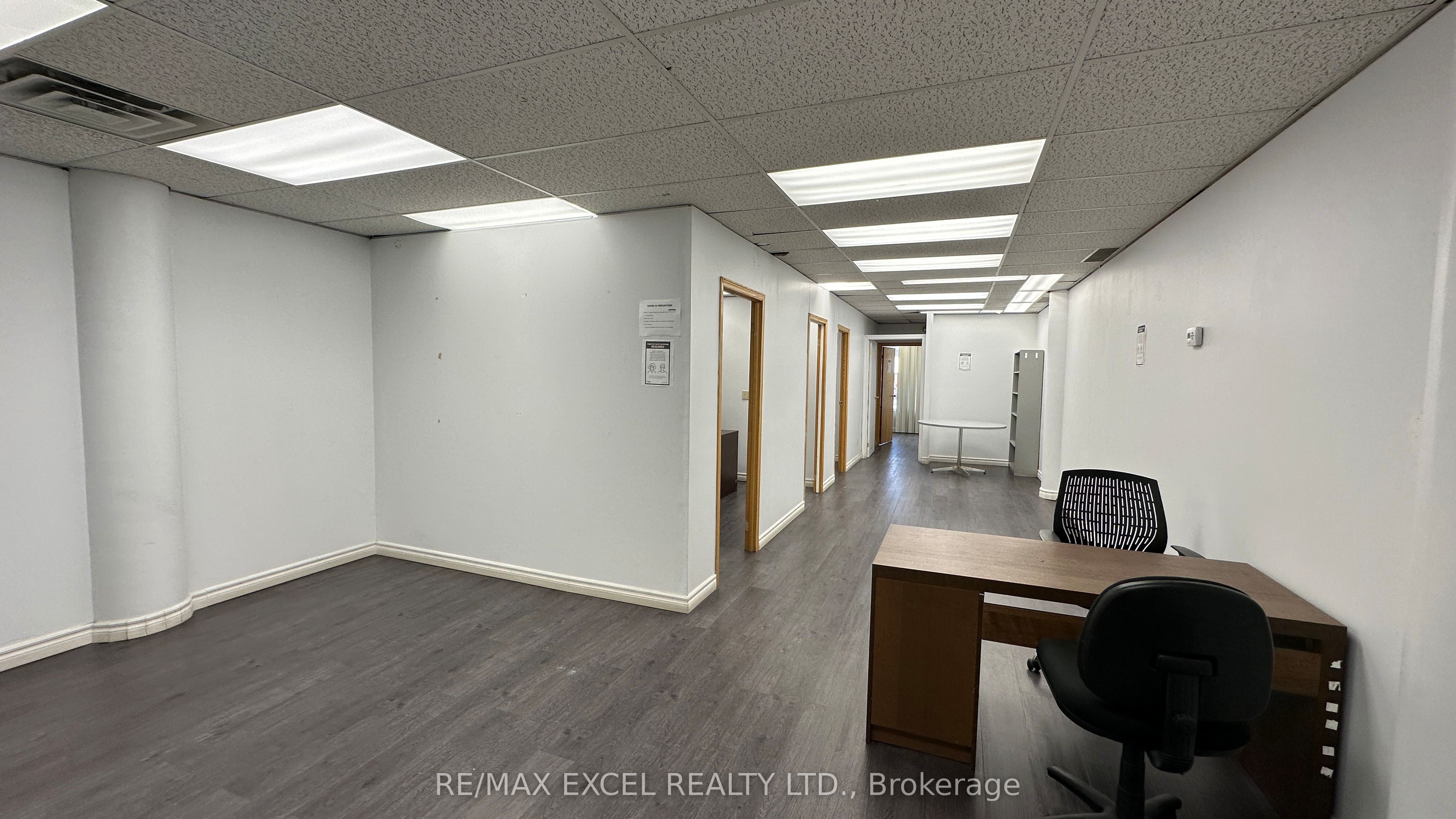 2425 Eglinton Avenue E 212 Property Photo 5