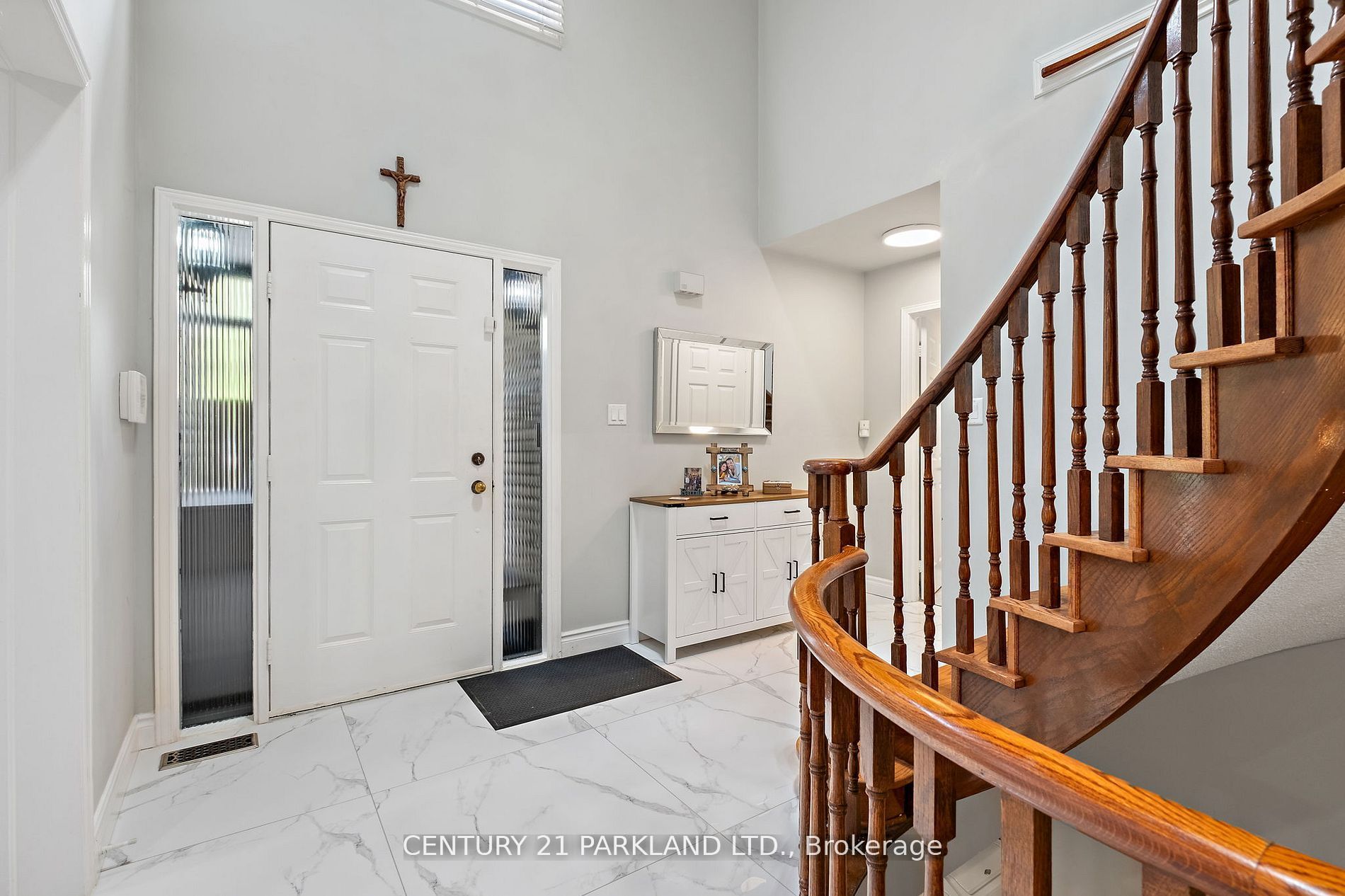 87 Bonacres Avenue Property Photo 3