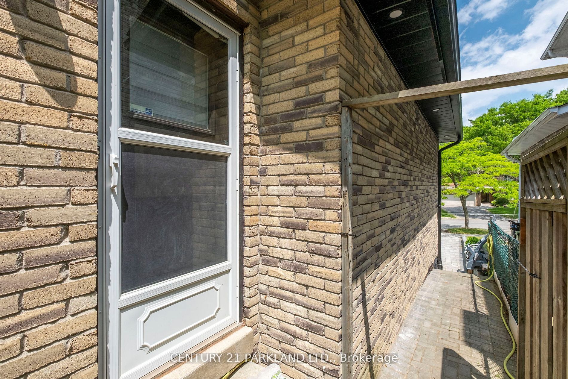 87 Bonacres Avenue Property Photo 21
