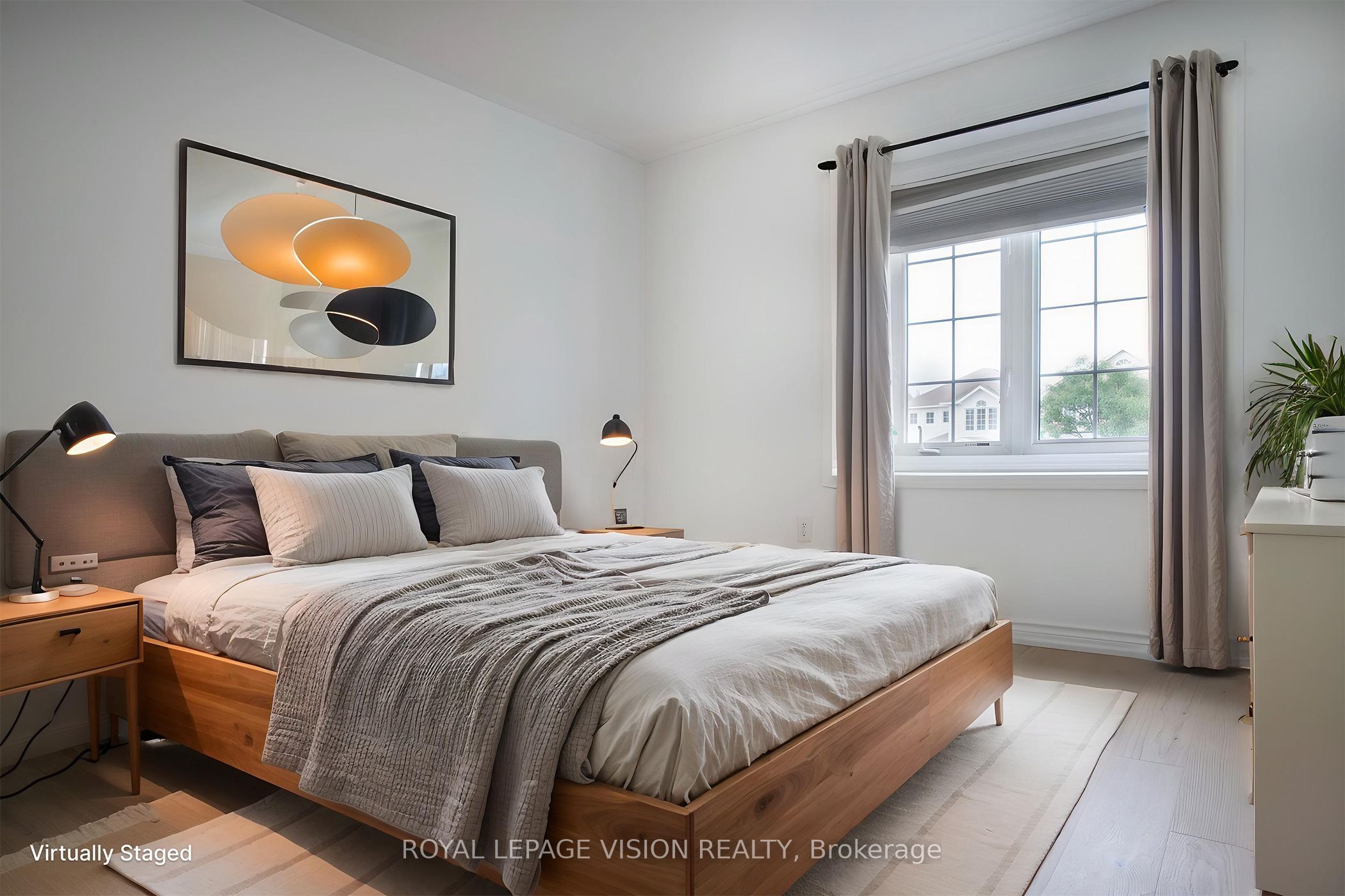 2 Laprade Square Property Photo 26