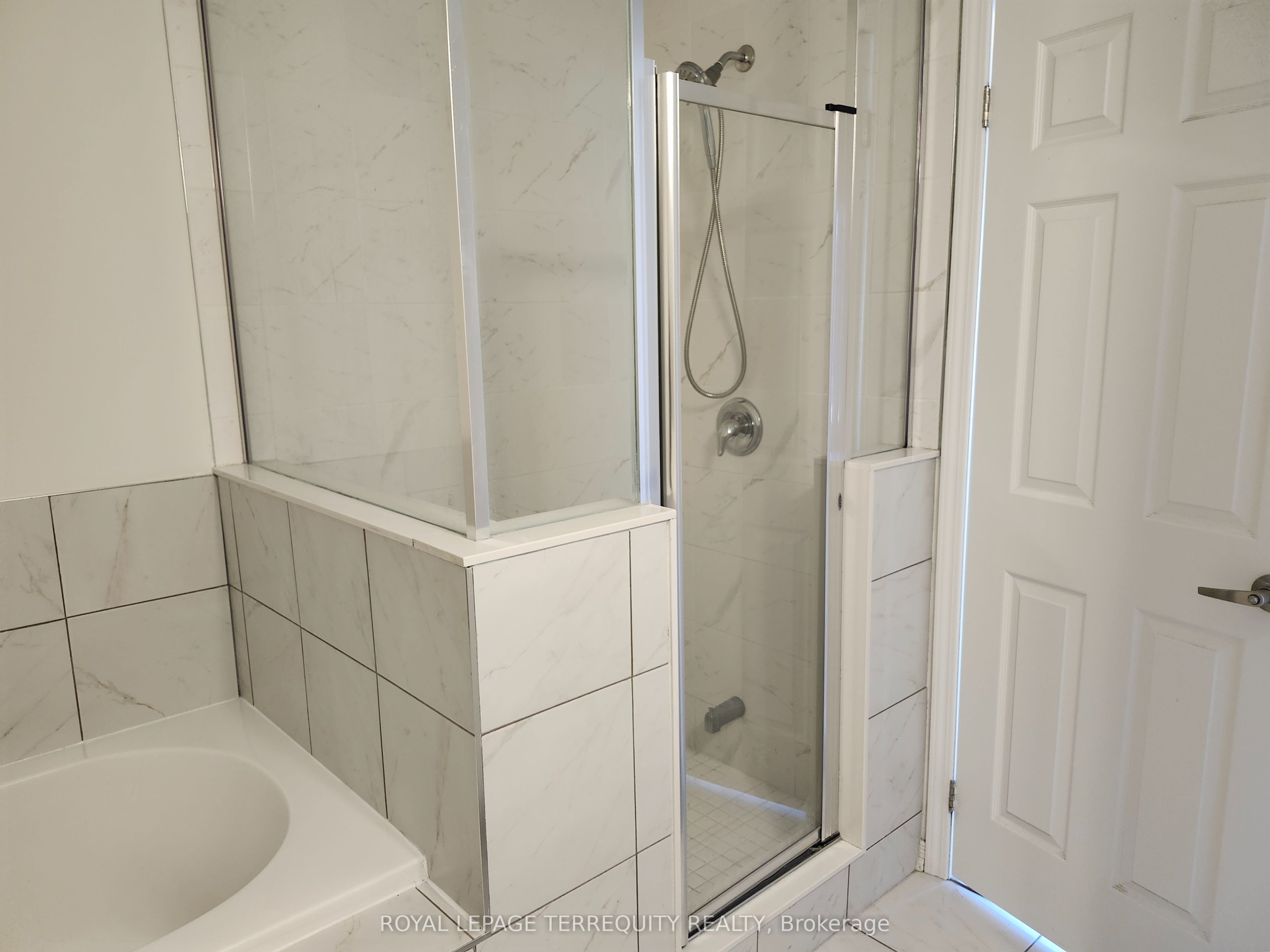 2551 Barbarolli Path 115 Property Photo 22