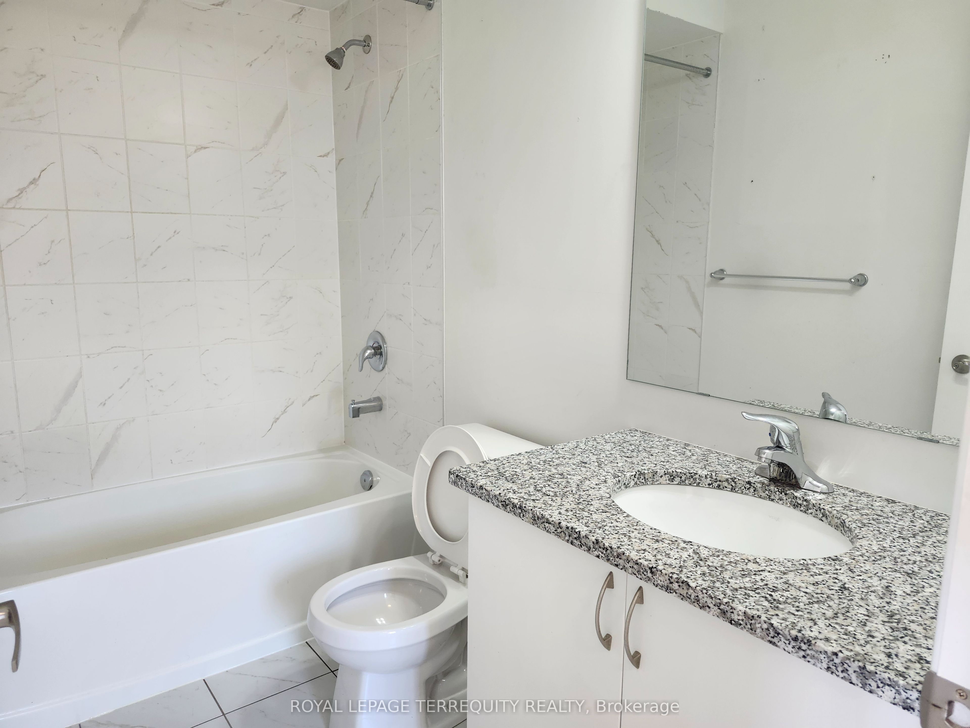 2551 Barbarolli Path 115 Property Photo 23
