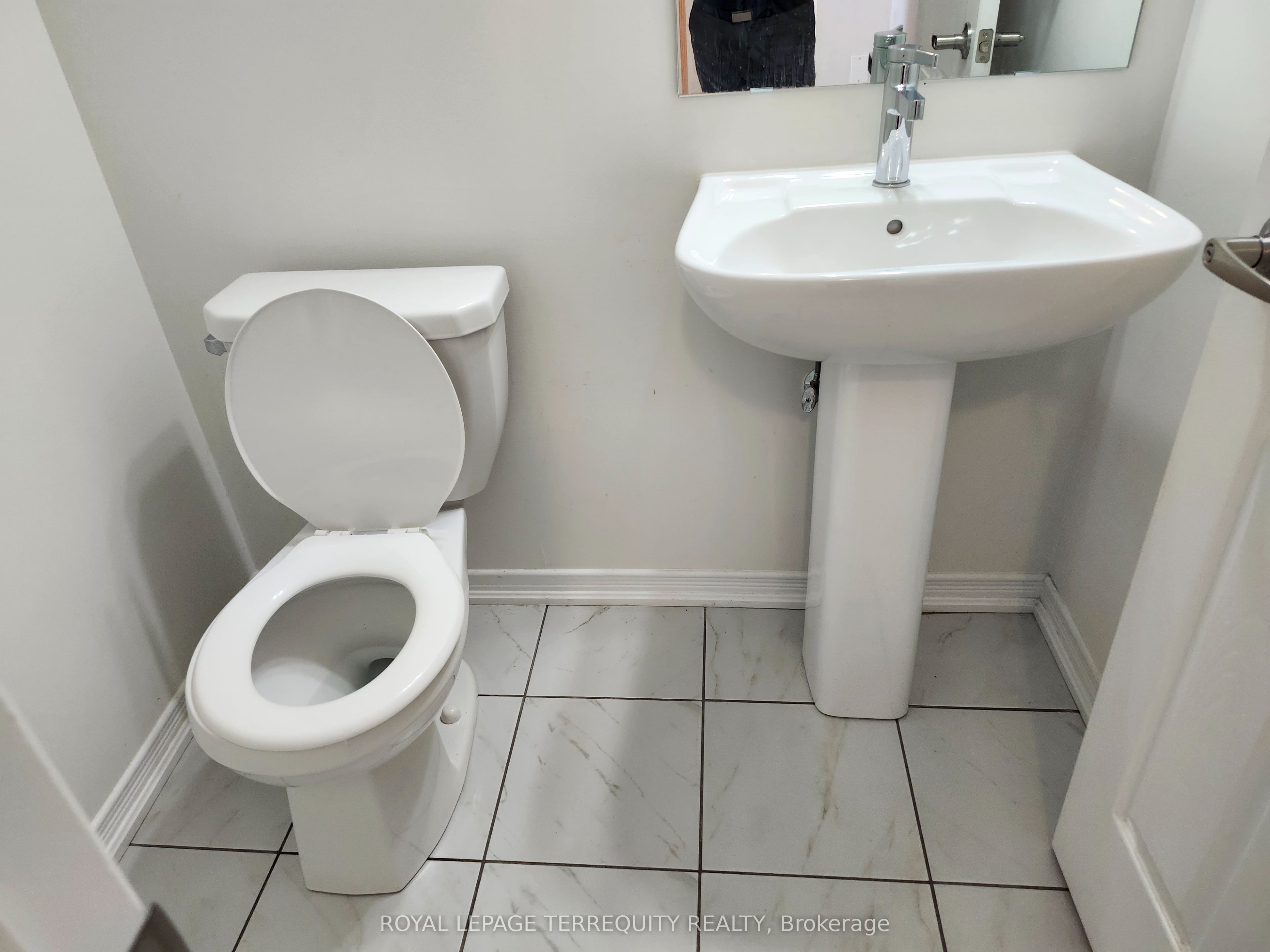2551 Barbarolli Path 115 Property Photo 25
