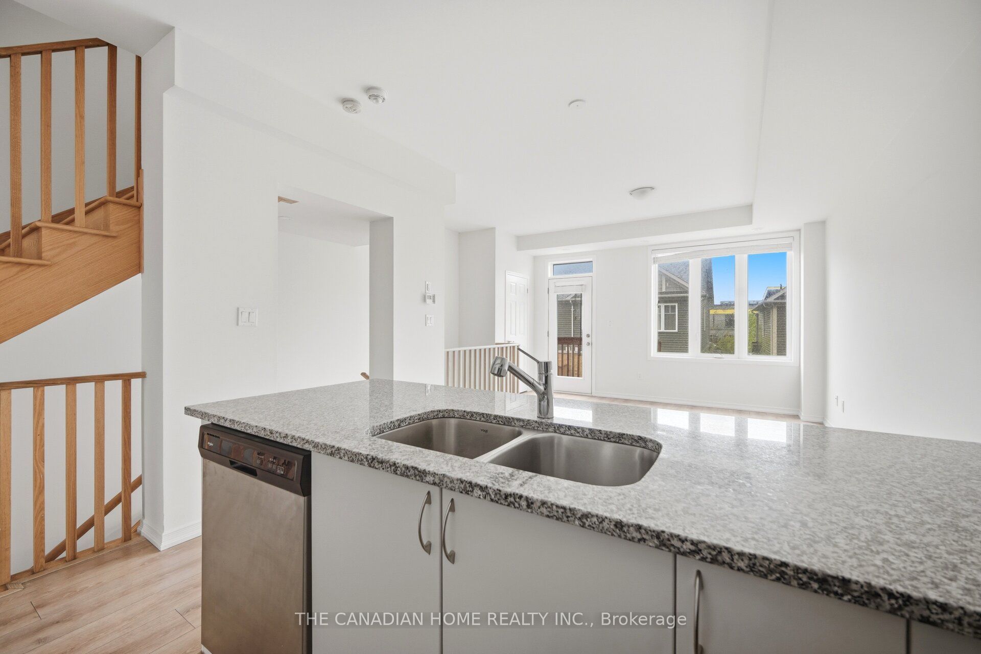 99 Danzatore Path Property Photo 10