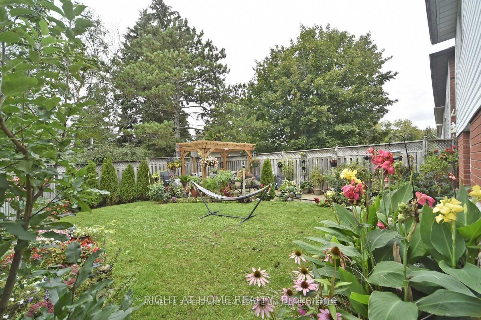 1434 Largo Crescent Property Photo 38