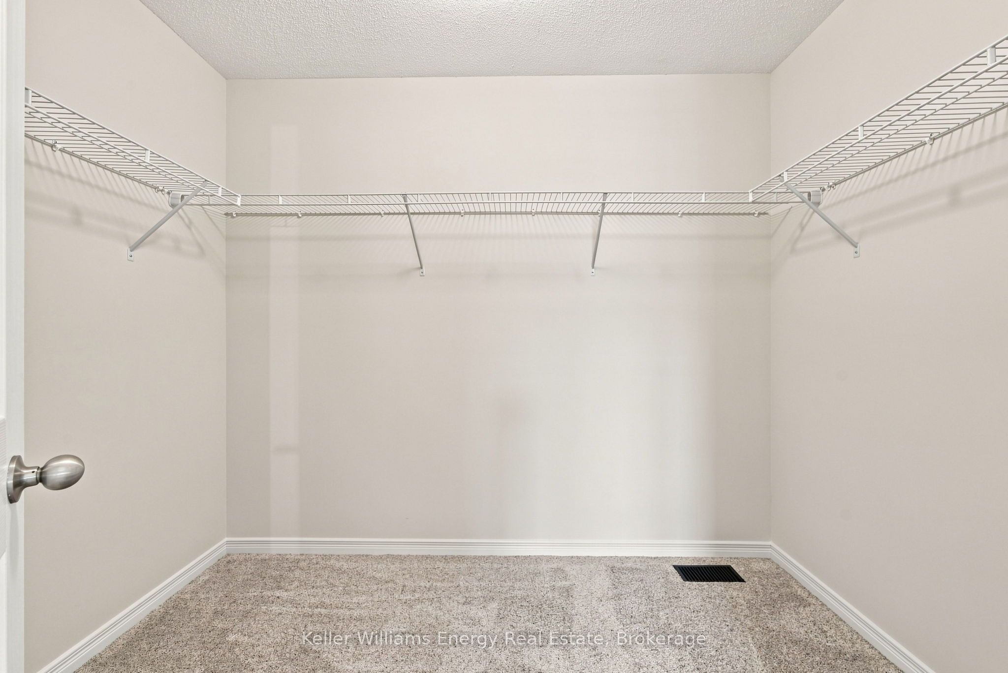 1280 Harmony Road N 25 Property Photo 25