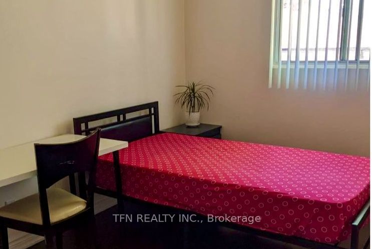 121 L'amoreaux Drive 67 Property Photo 7