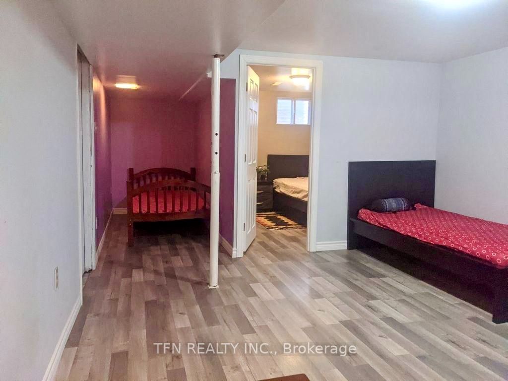 121 L'amoreaux Drive 67 Property Photo 9