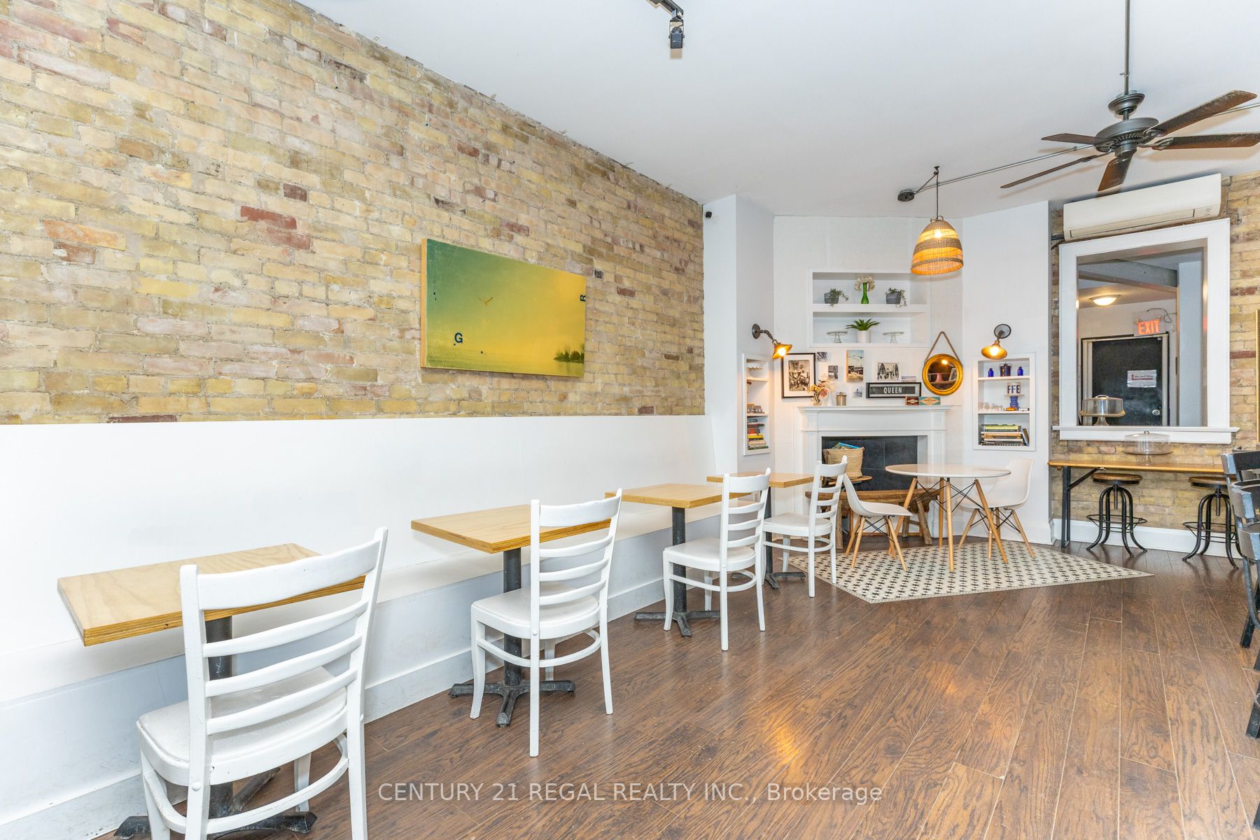 1374 Queen Street E Property Photo 12