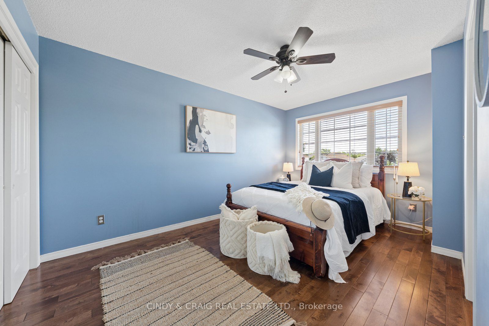 47 Wade Square Property Photo 9