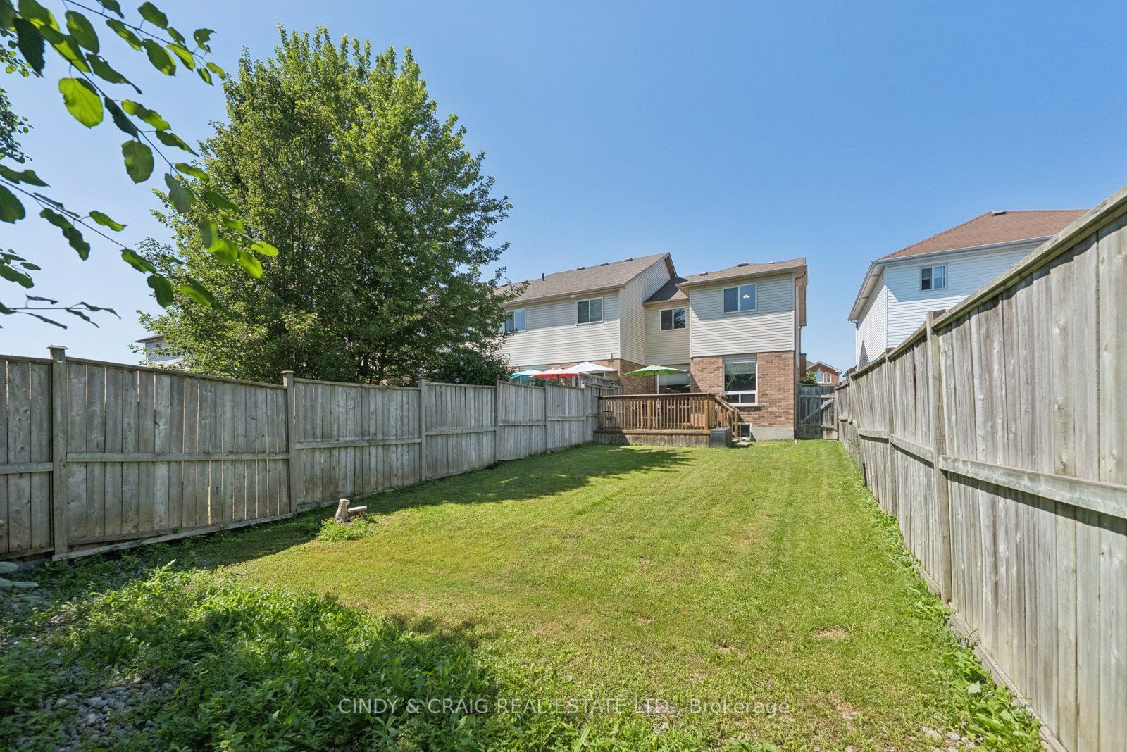 47 Wade Square Property Photo 15
