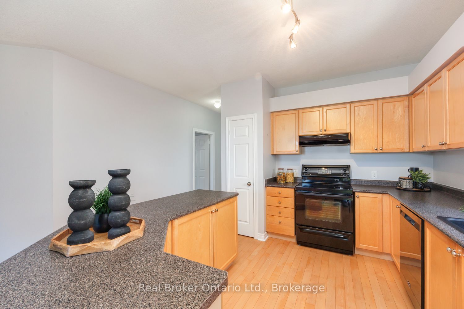 35 Argent Street Property Photo 7