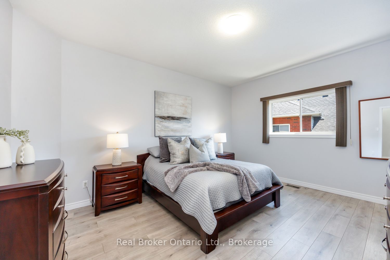35 Argent Street Property Photo 16