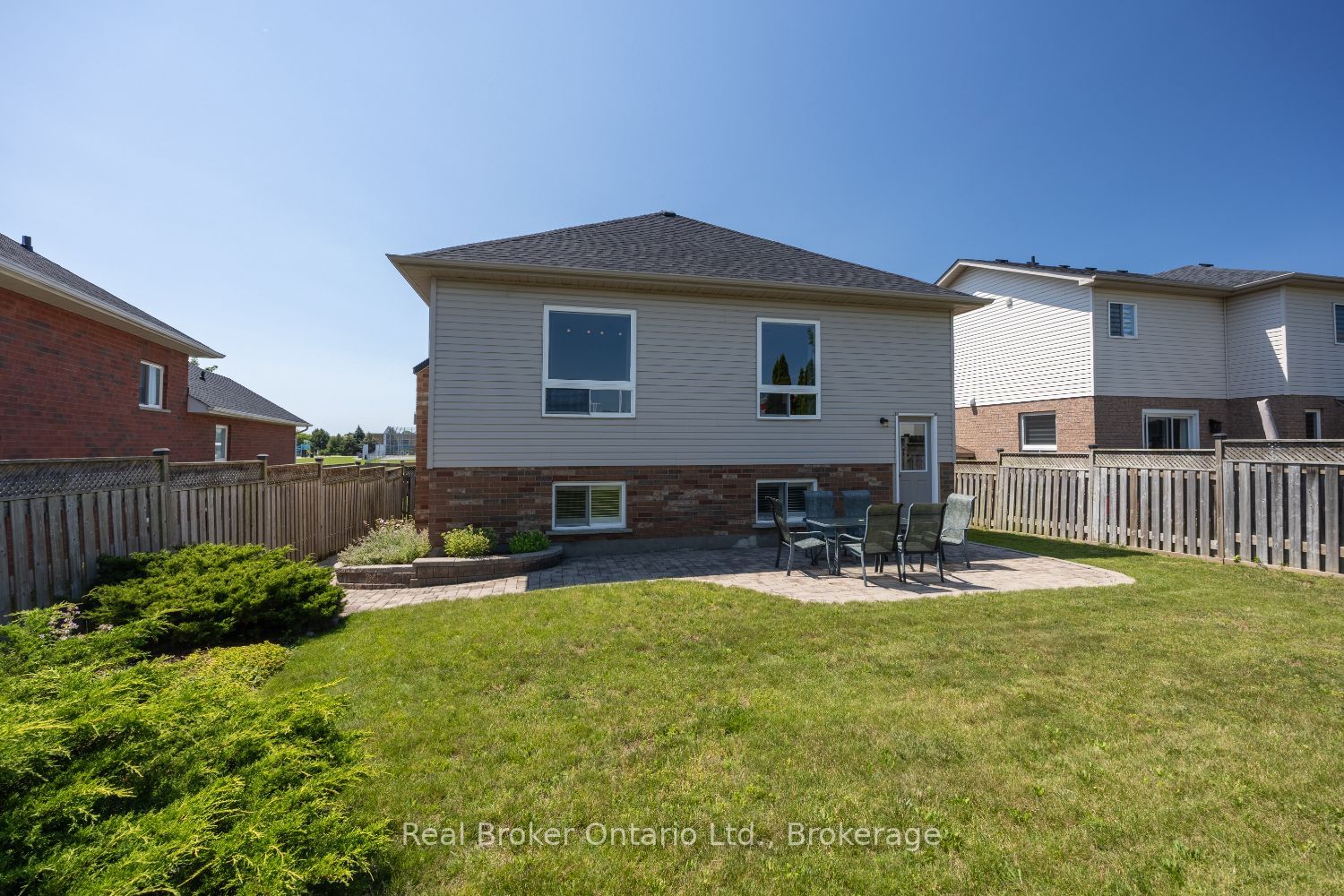 35 Argent Street Property Photo 28