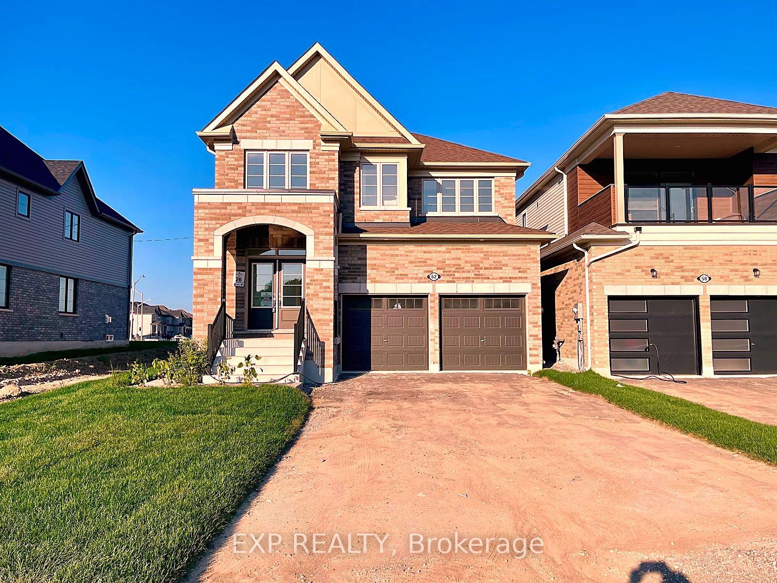 62 Donald Cameron Crescent