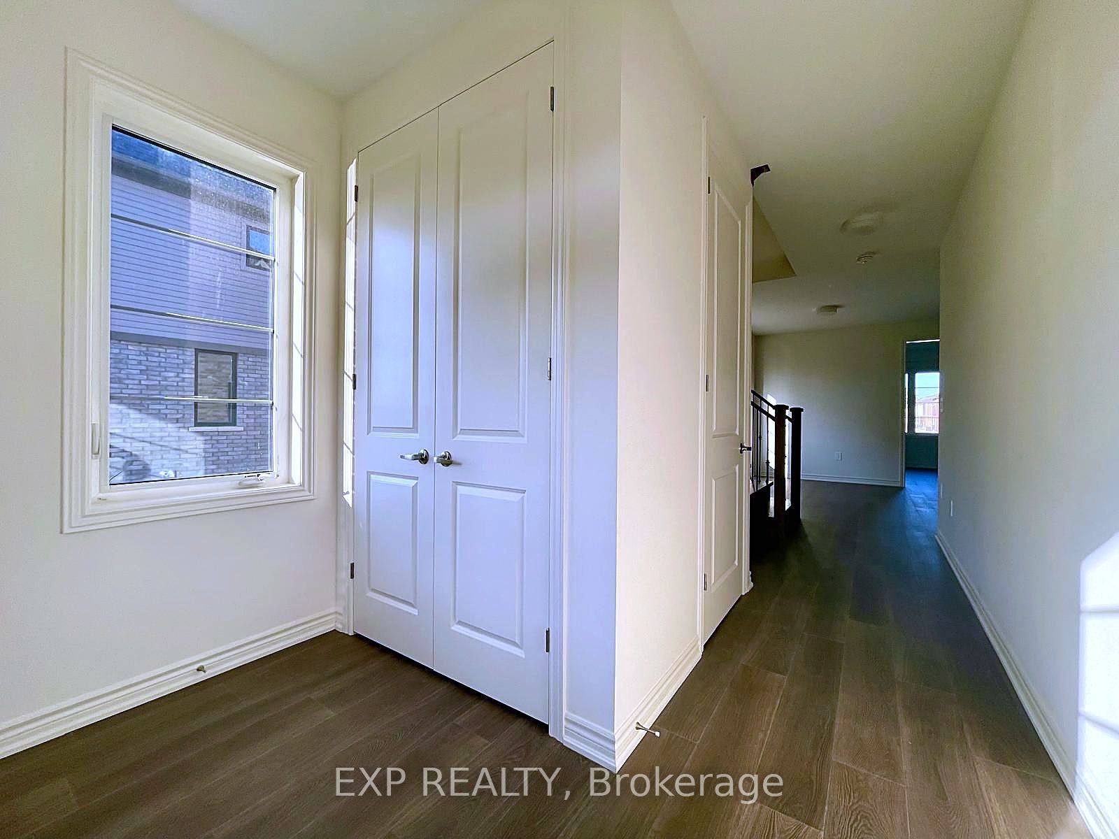 62 Donald Cameron Crescent Property Photo 2