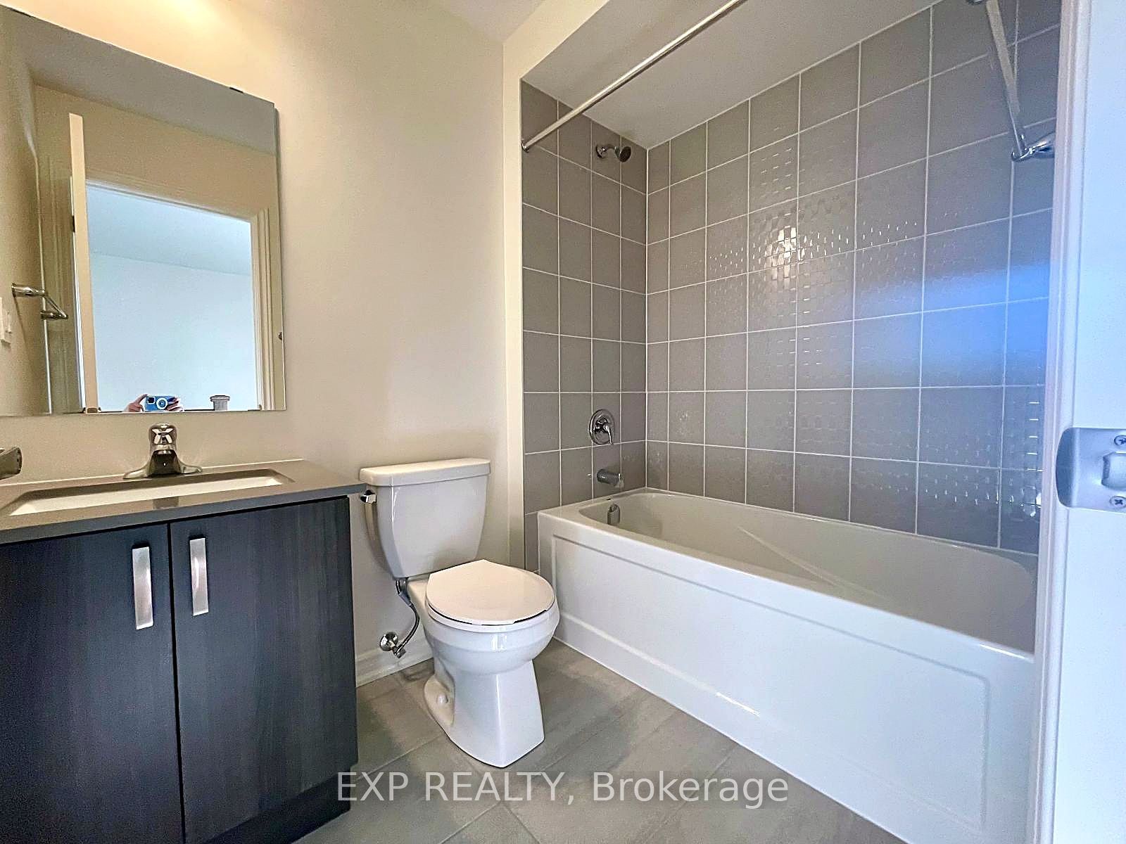 62 Donald Cameron Crescent Property Photo 15