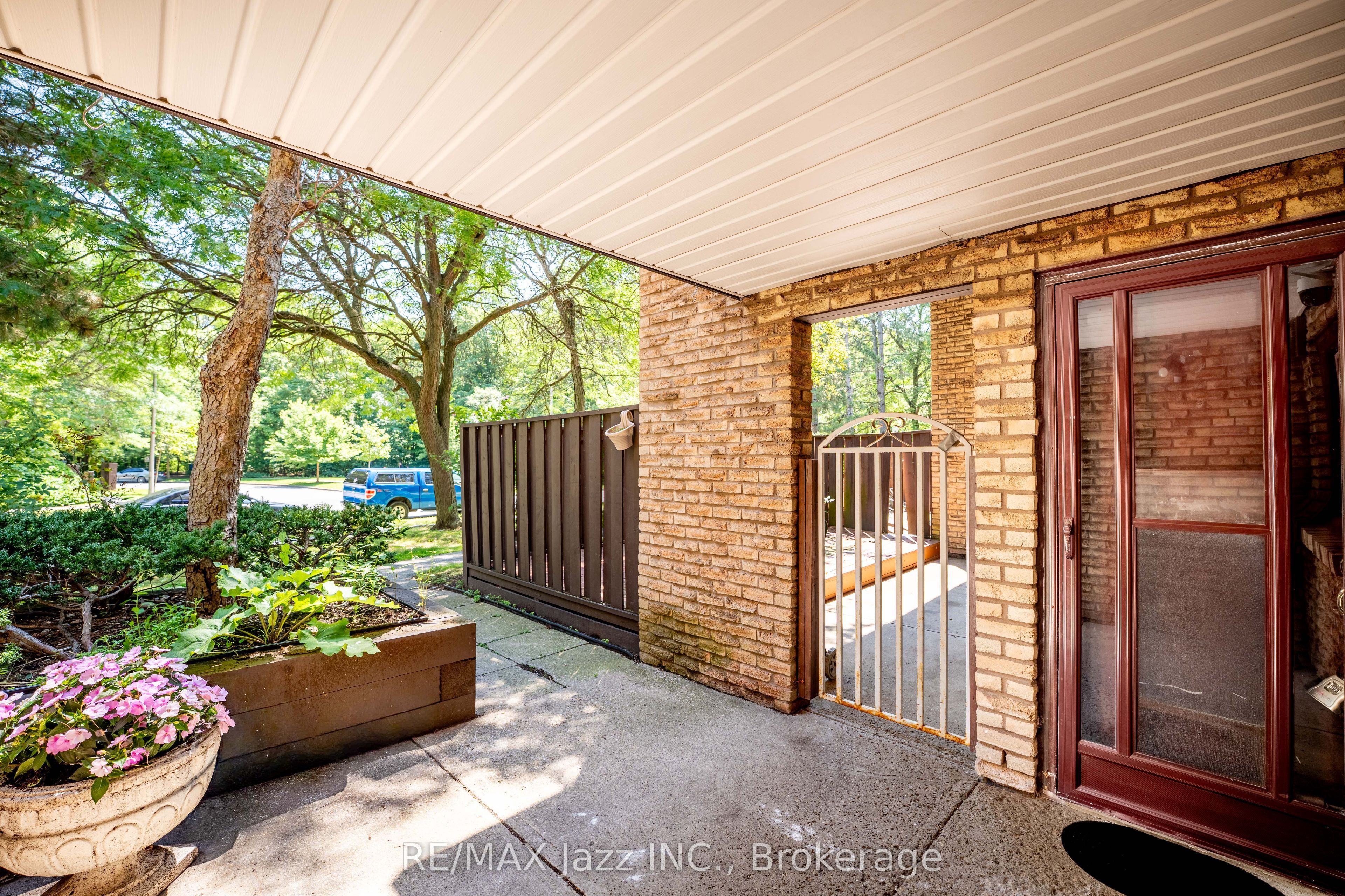120 Ling Road 38 Property Photo 4