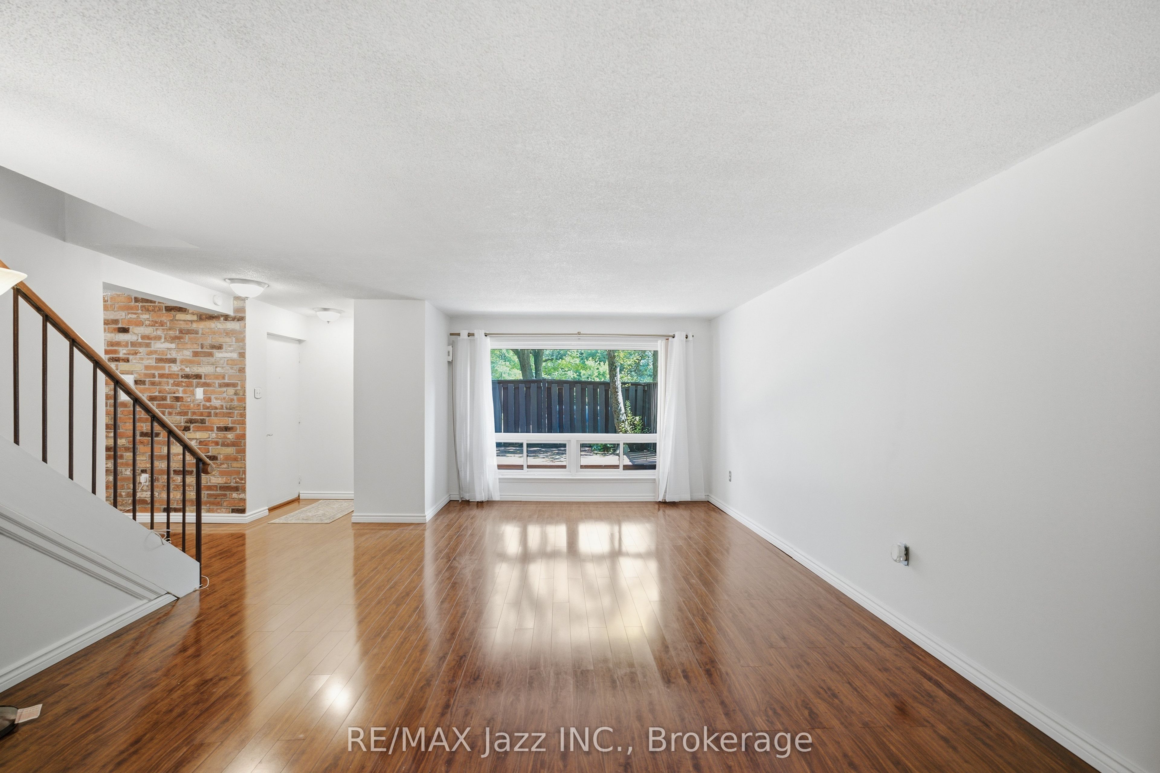 120 Ling Road 38 Property Photo 6
