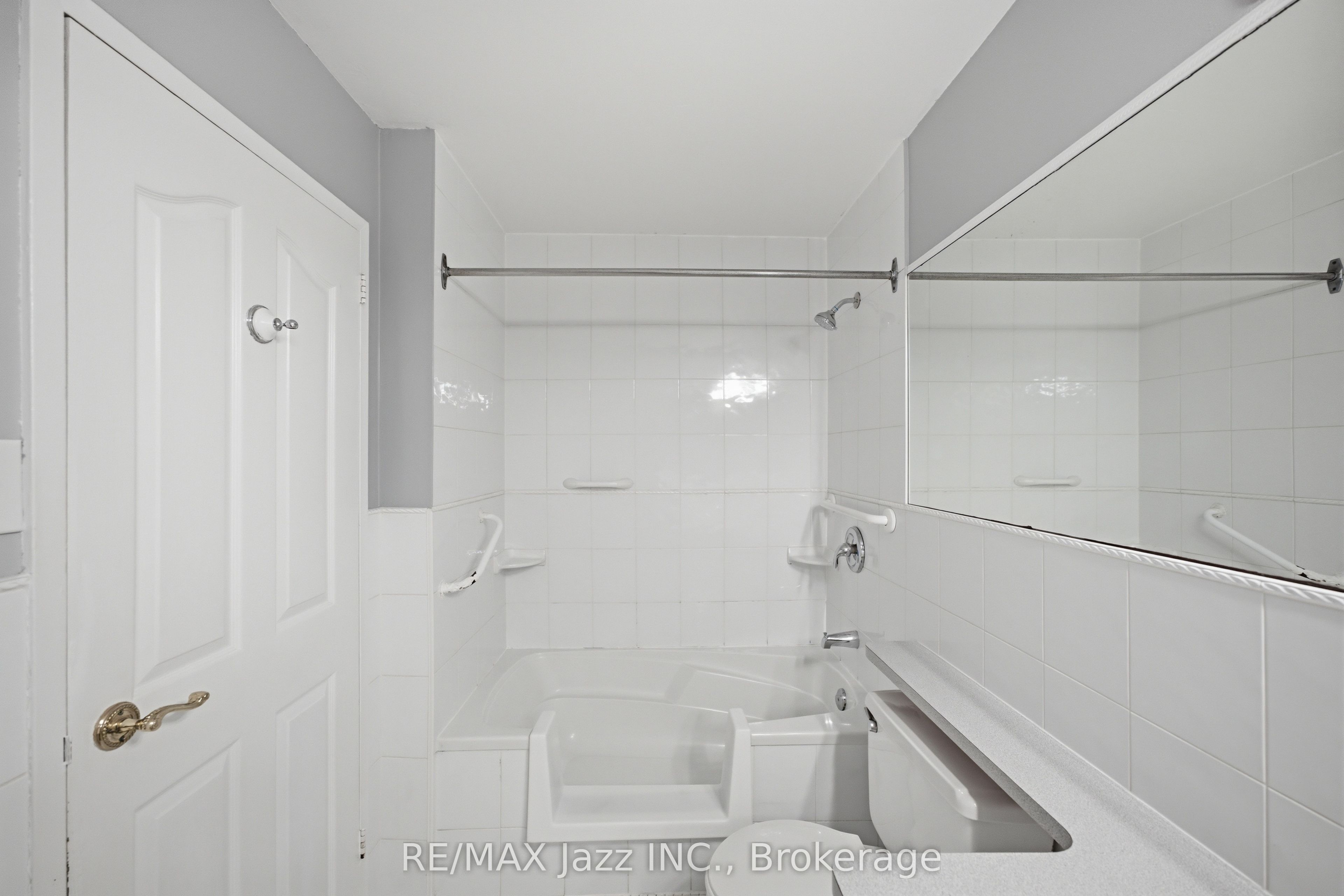 120 Ling Road 38 Property Photo 23