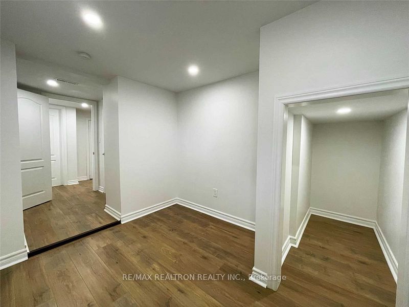 180 Hibbert Avenue Property Photo 7