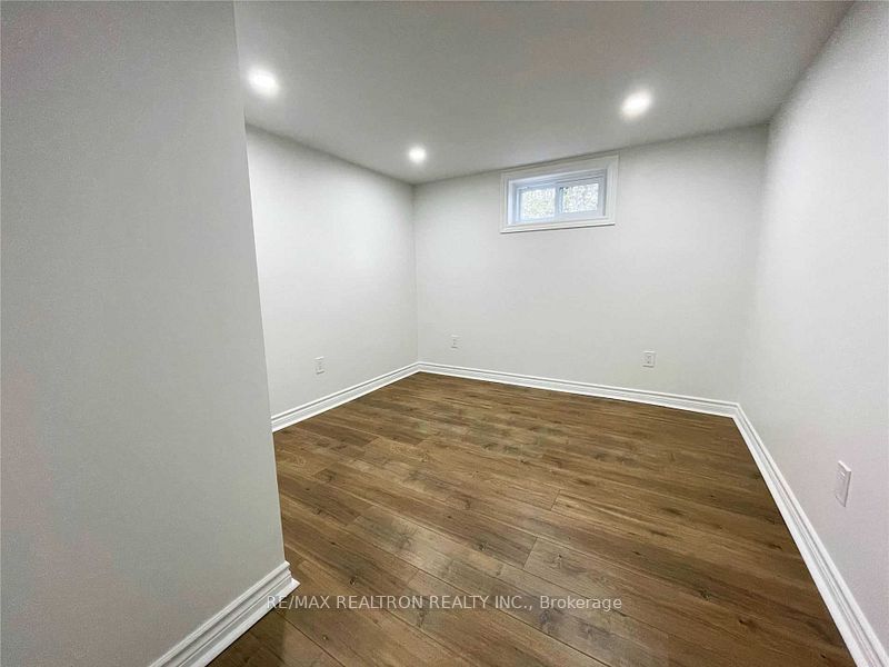 180 Hibbert Avenue Property Photo 8