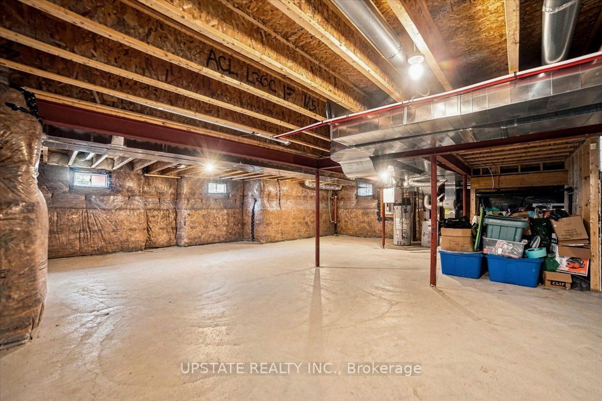 18 Blenheim Circle Property Photo 42