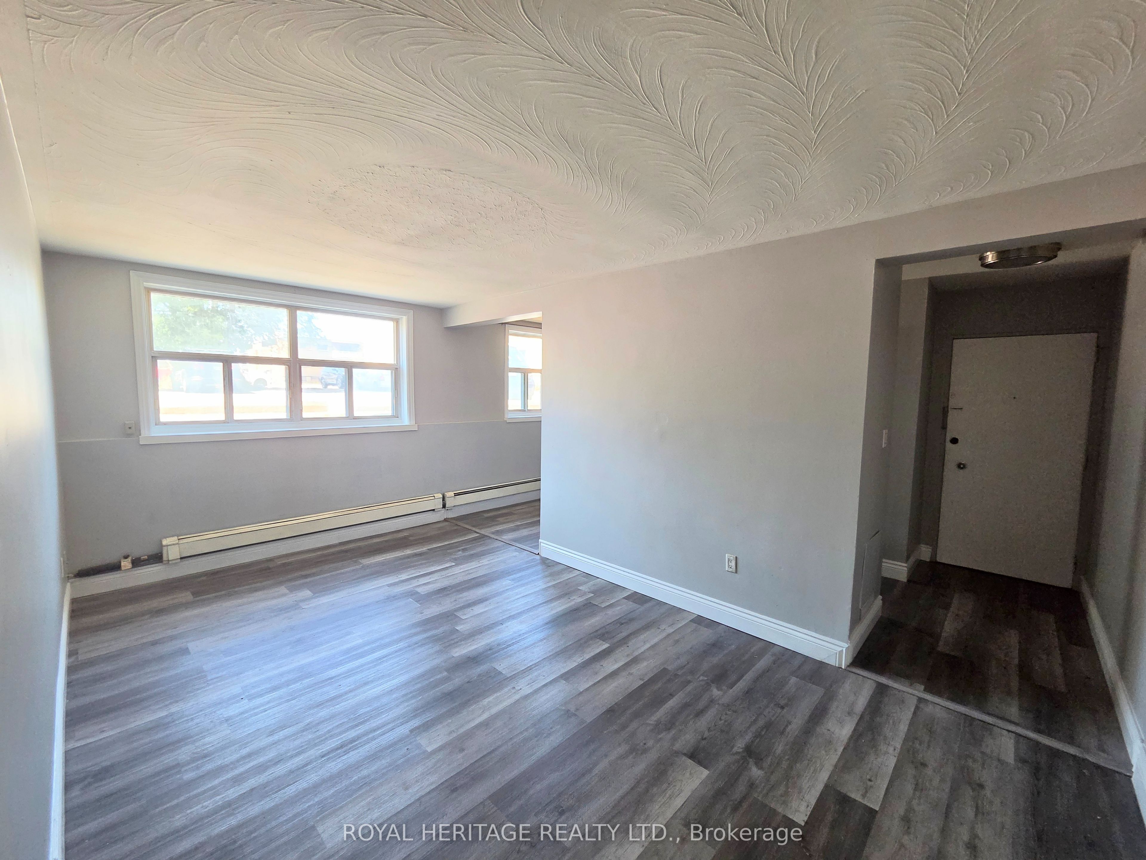 300 Montrave Avenue 4 Property Photo 2