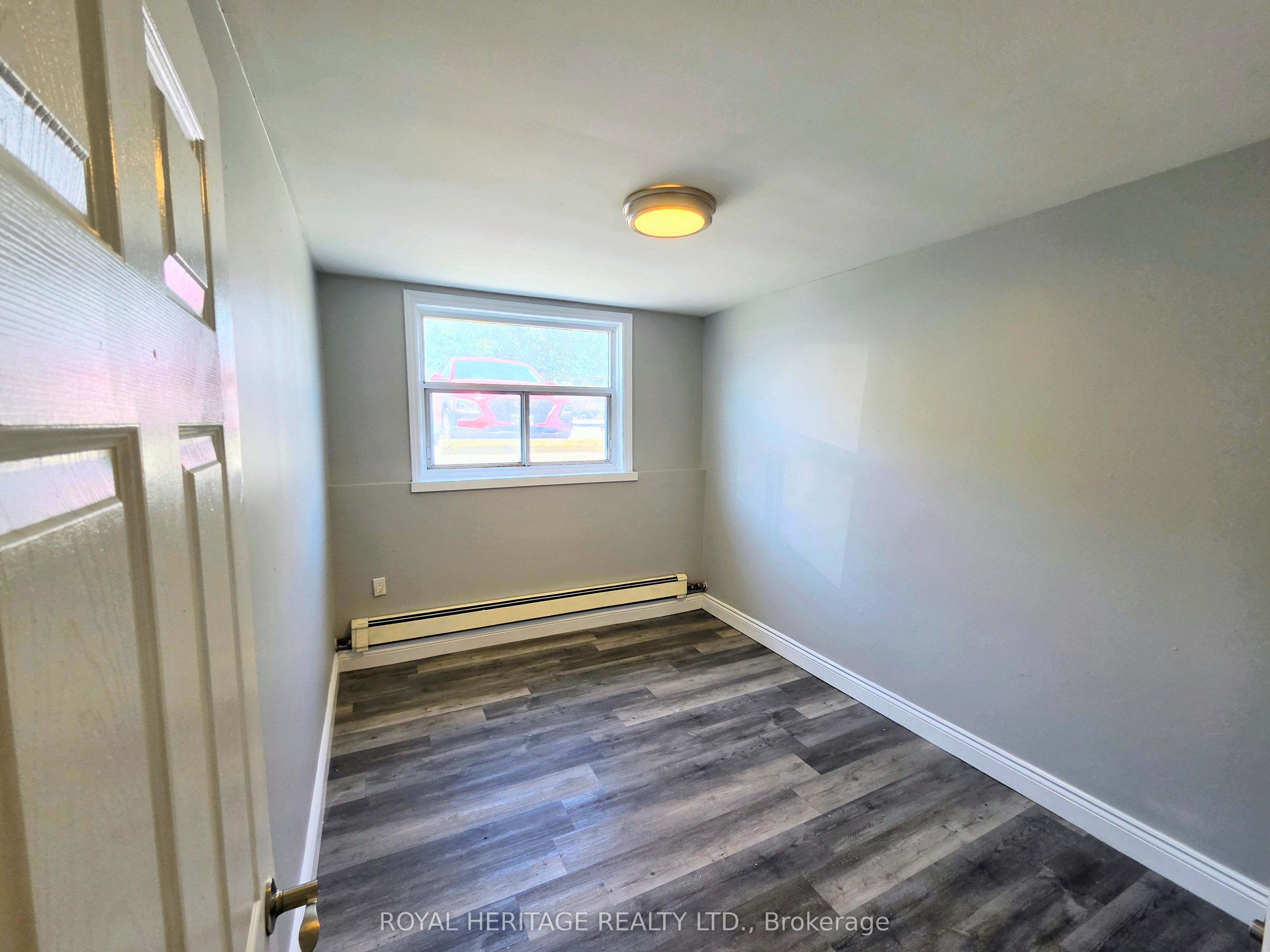 300 Montrave Avenue 4 Property Photo 13