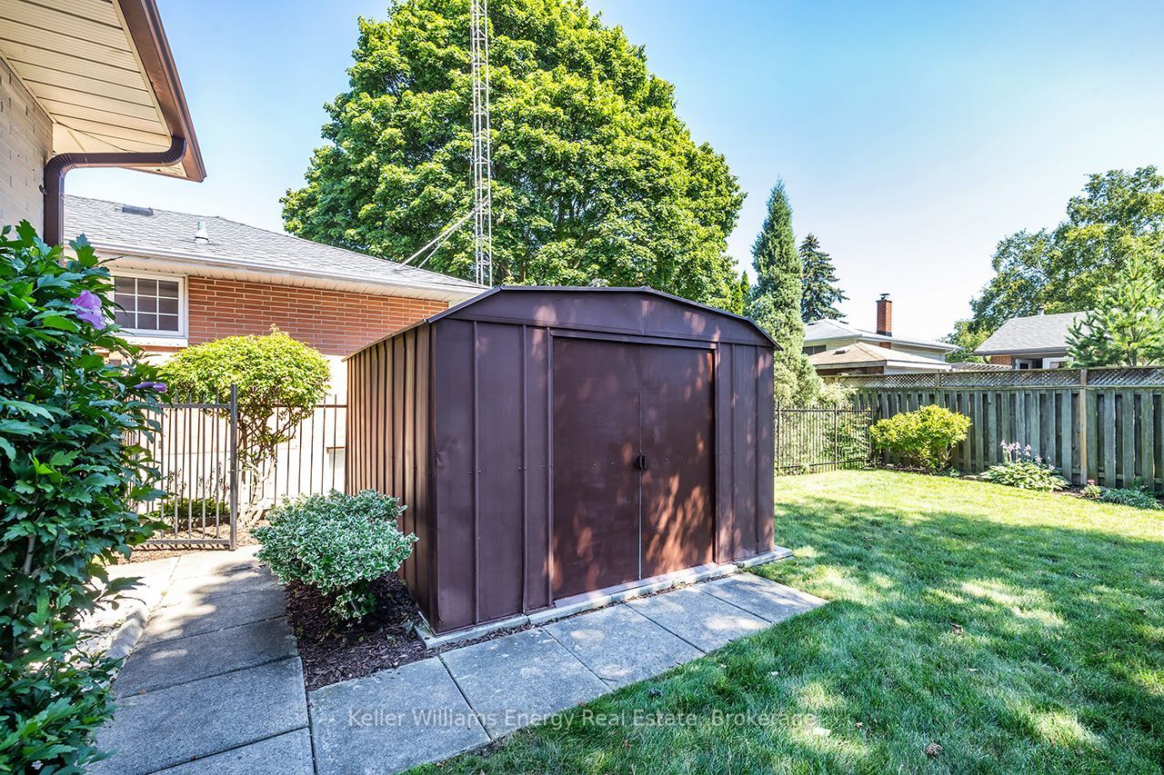403 Rossmount Avenue Property Photo 43