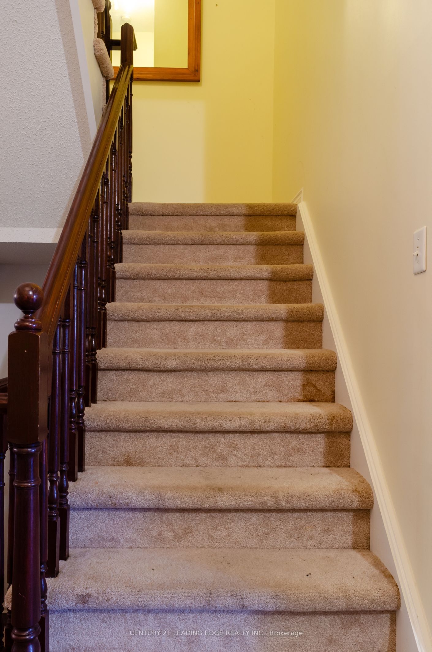 1218 Macinally Court Room Property Photo 2