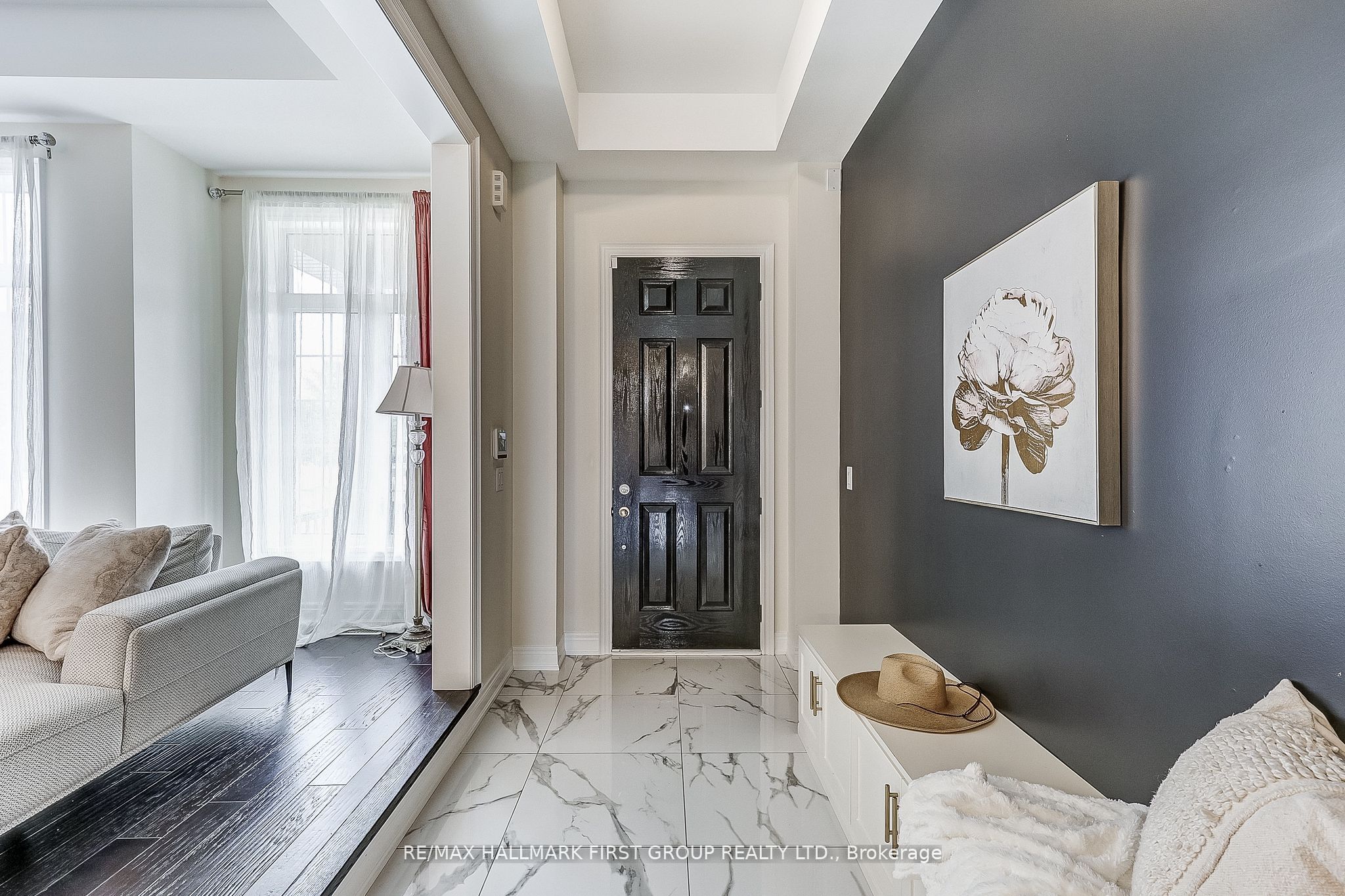 16 Beaverdams Drive Property Photo 3