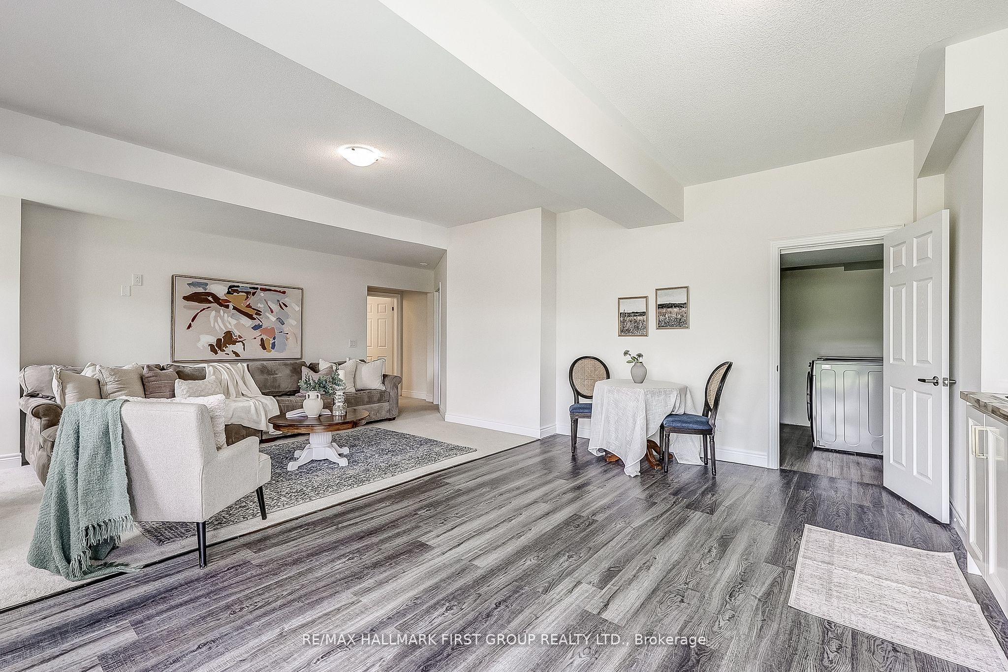 16 Beaverdams Drive Property Photo 45