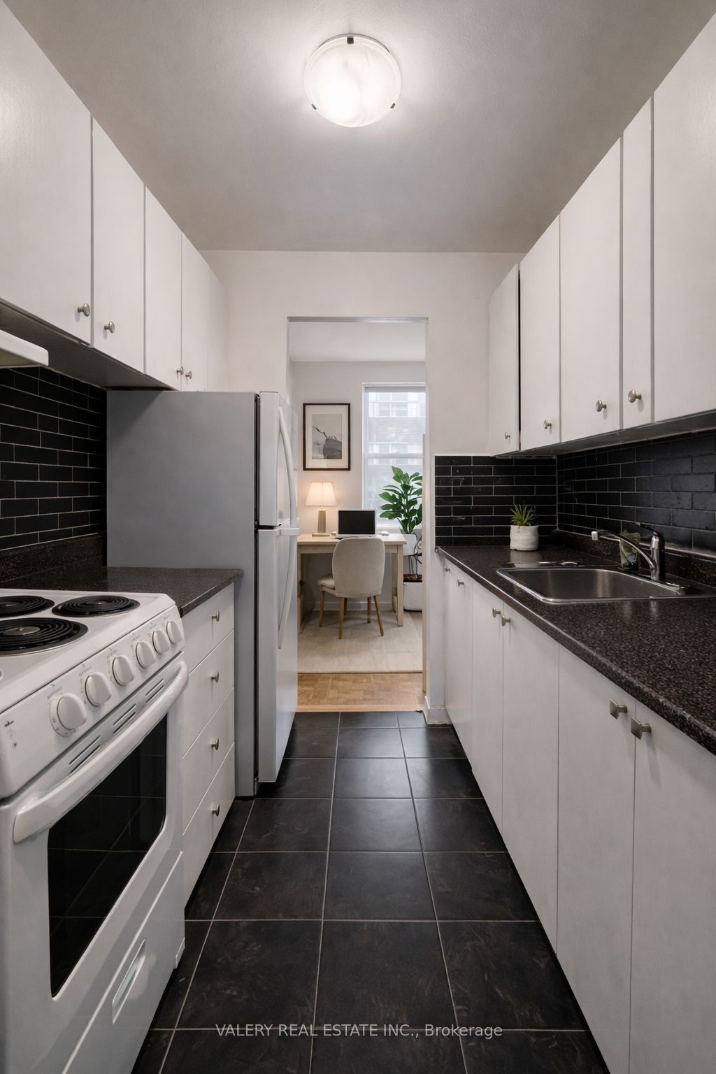 1780 Lawrence Avenue E 101 Property Photo 2