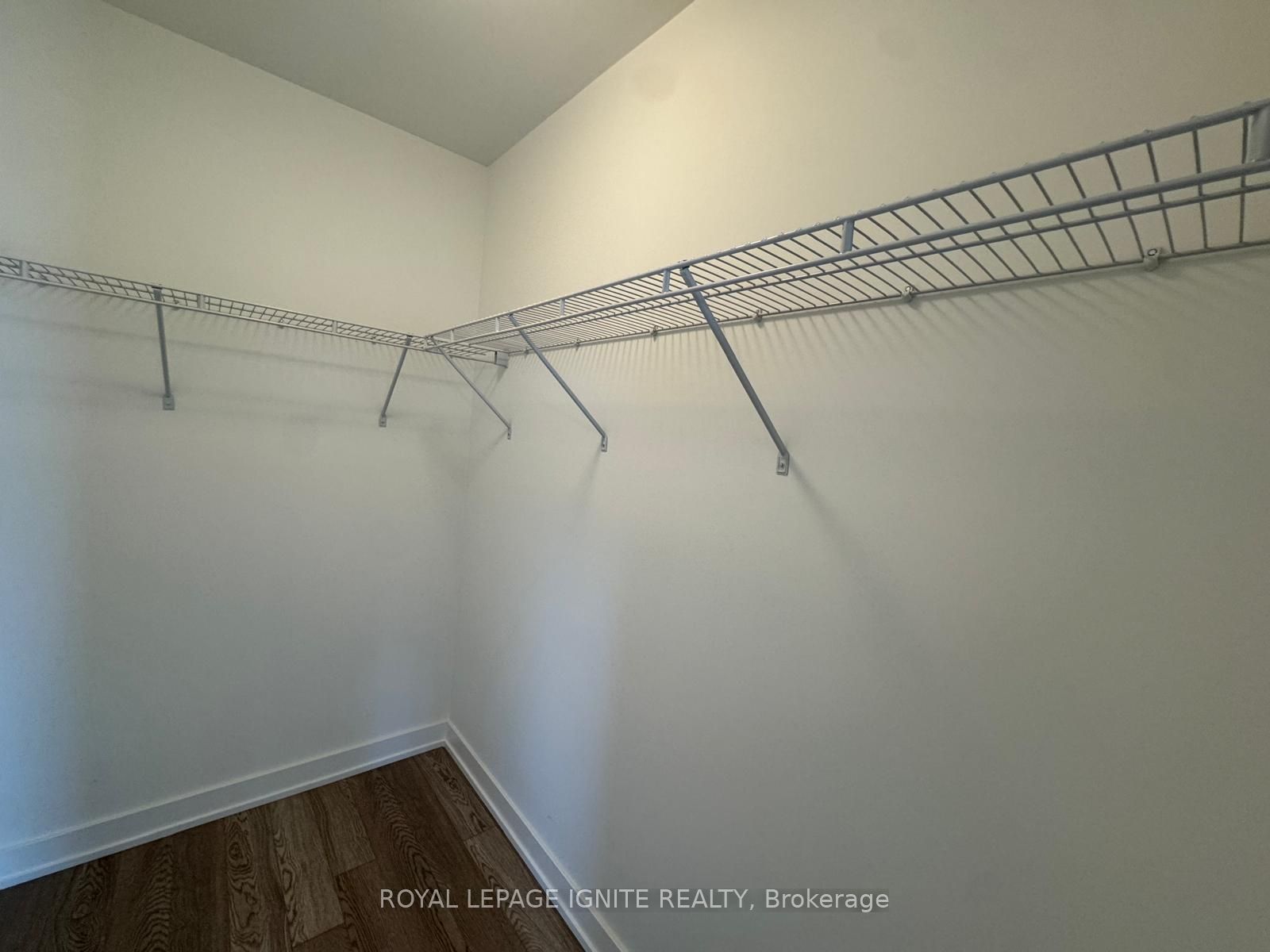 51 Clarington Boulevard 622 Property Photo 14