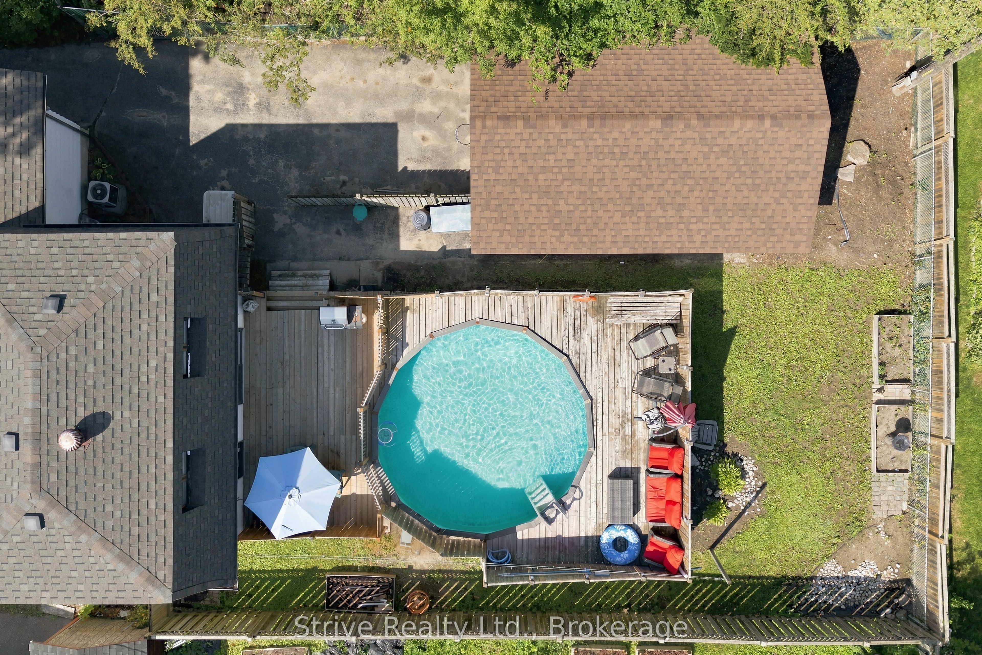 7 Admiral Road Property Photo 31